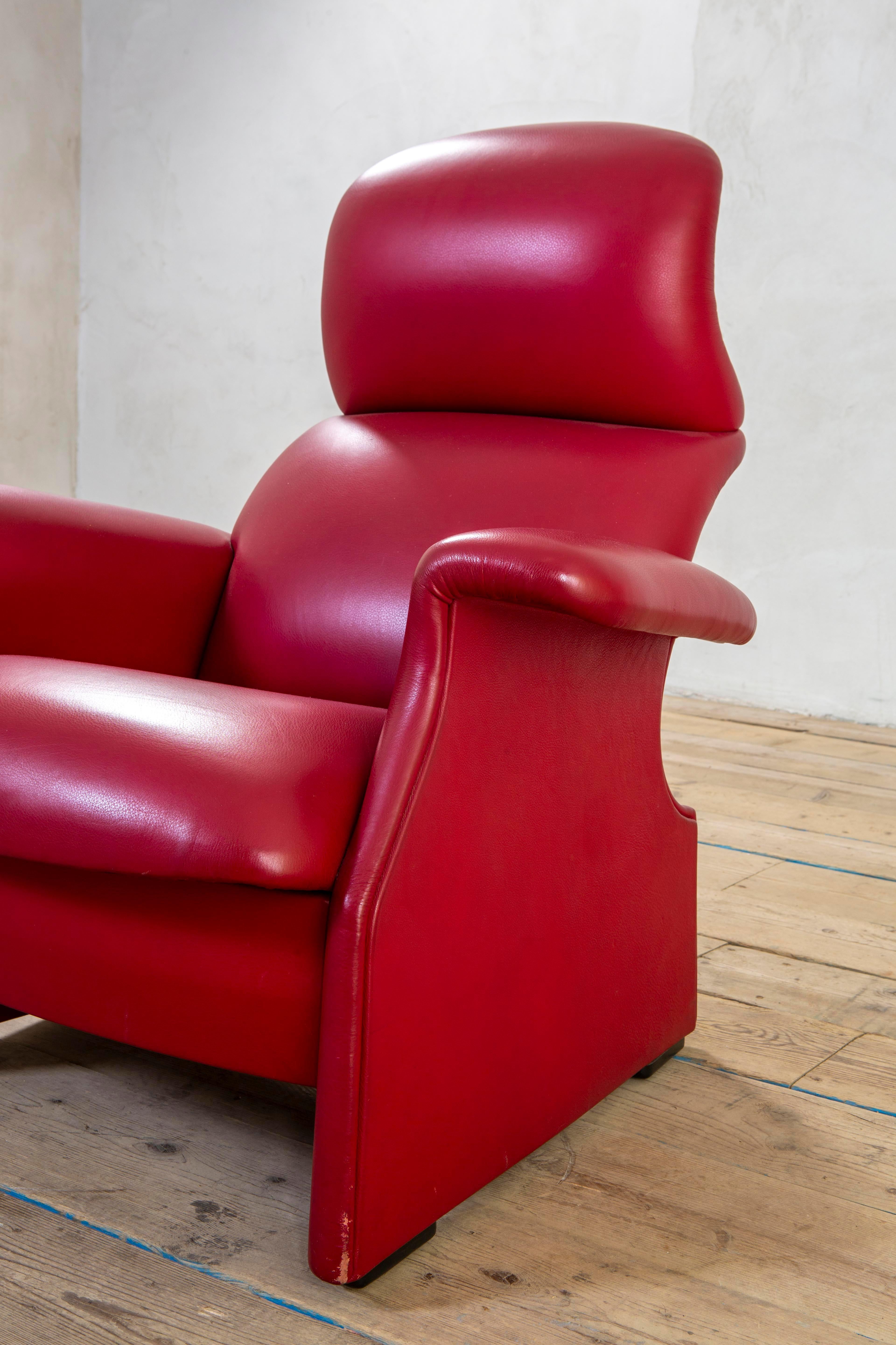 20e siècle, Fauteuil Dino Gavina avec Pouf mod. Viscontea en vente 5