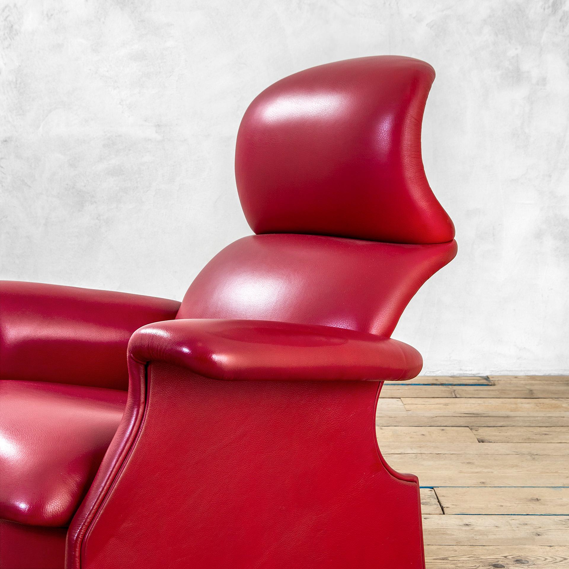 italien 20e siècle, Fauteuil Dino Gavina avec Pouf mod. Viscontea en vente