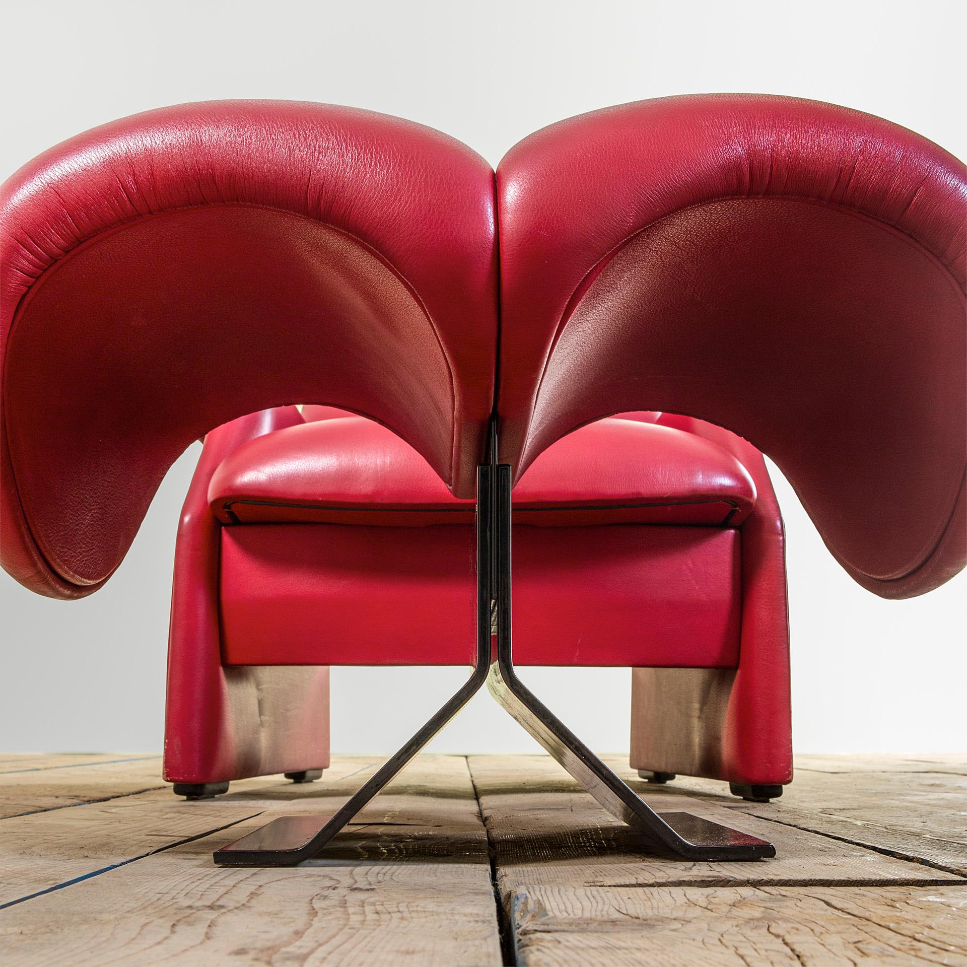 Cuir Fauteuil Dino Gavina du 20ème siècle avec Pouf mod. Viscontea en vente
