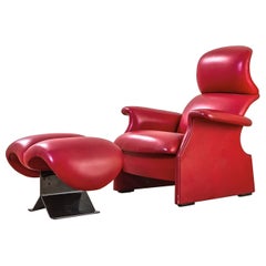 20th Century, Dino Gavina Armchair with Pouf mod. Viscontea