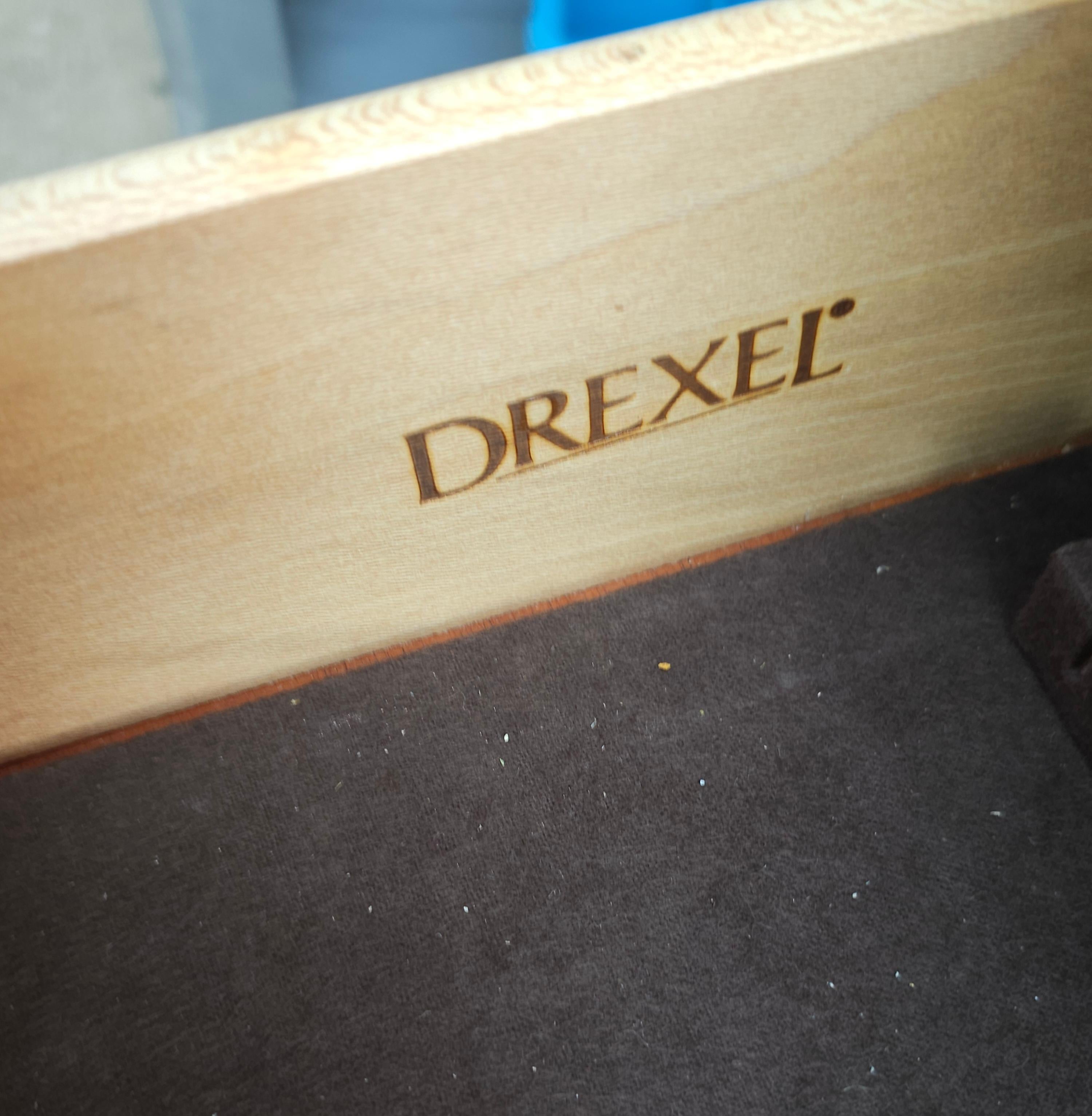 20th Century Drexel Mahogany Slide Top Rolling Dry Bar Buffet Server For Sale 5