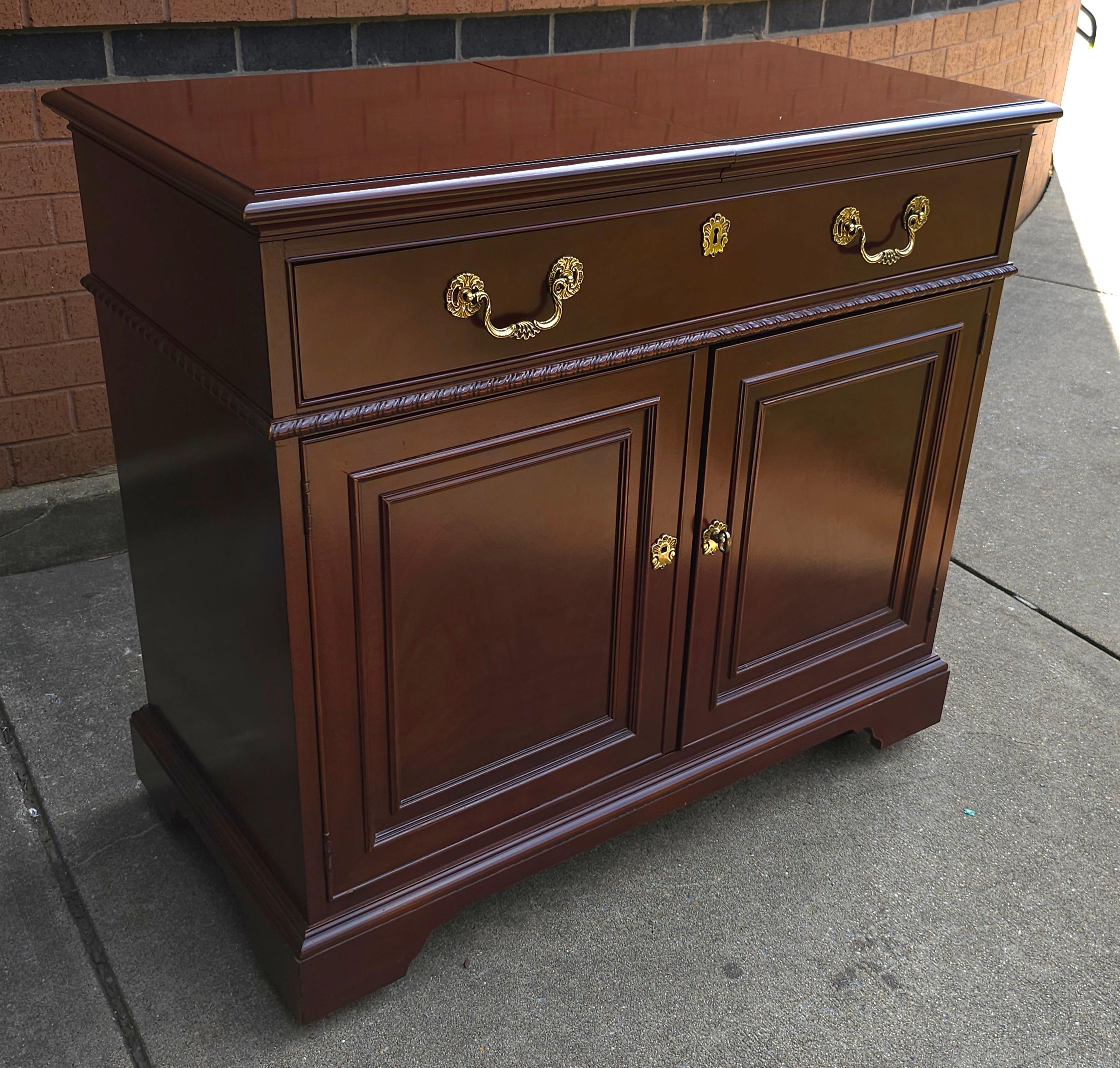 American 20th Century Drexel Mahogany Slide Top Rolling Dry Bar Buffet Server For Sale