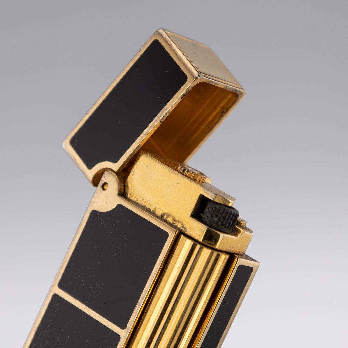 20th Century Dunhill Brass And Black Enamel Lighter 8
