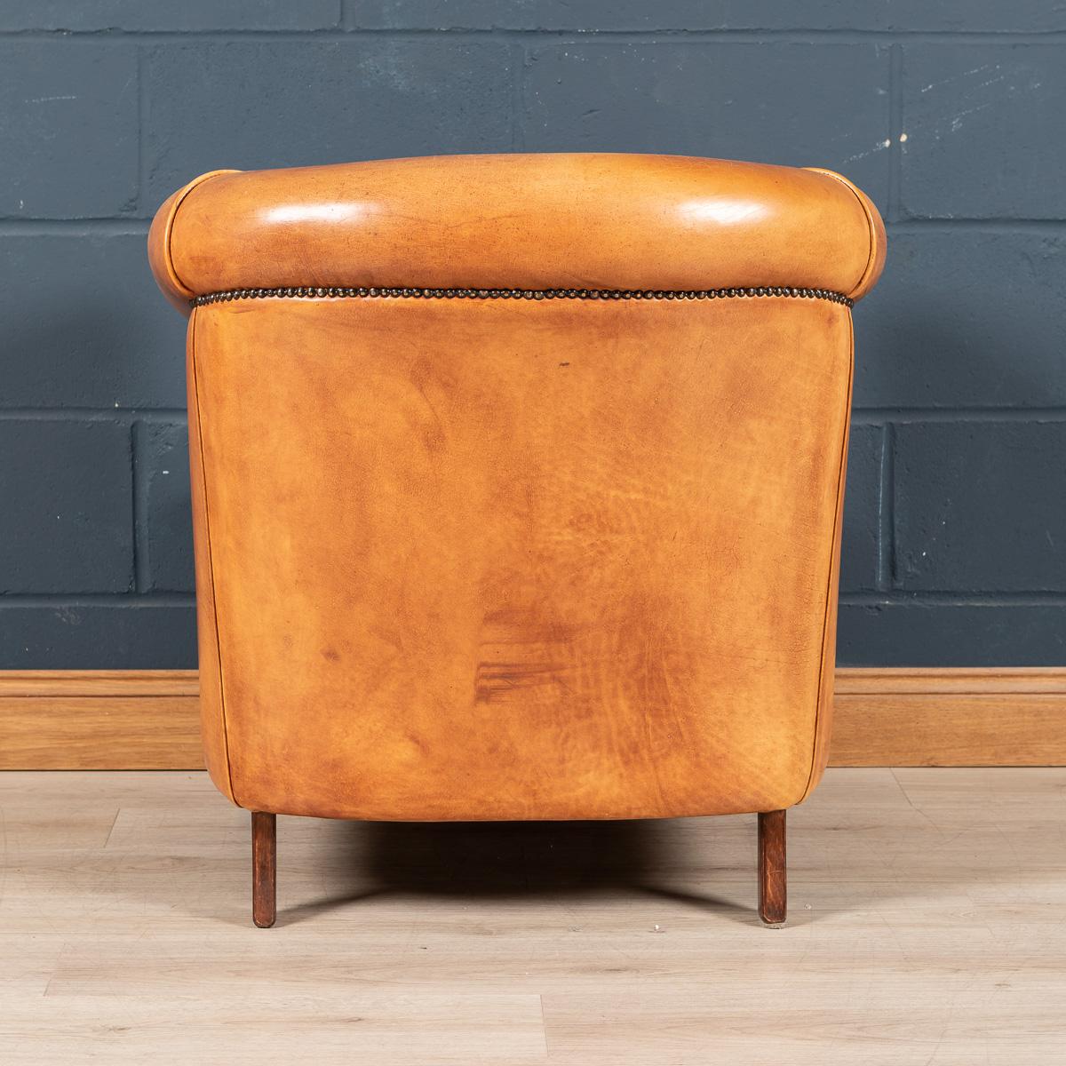 20th Century Dutch Sheepskin Leather Tub Chair In Good Condition In Royal Tunbridge Wells, Kent