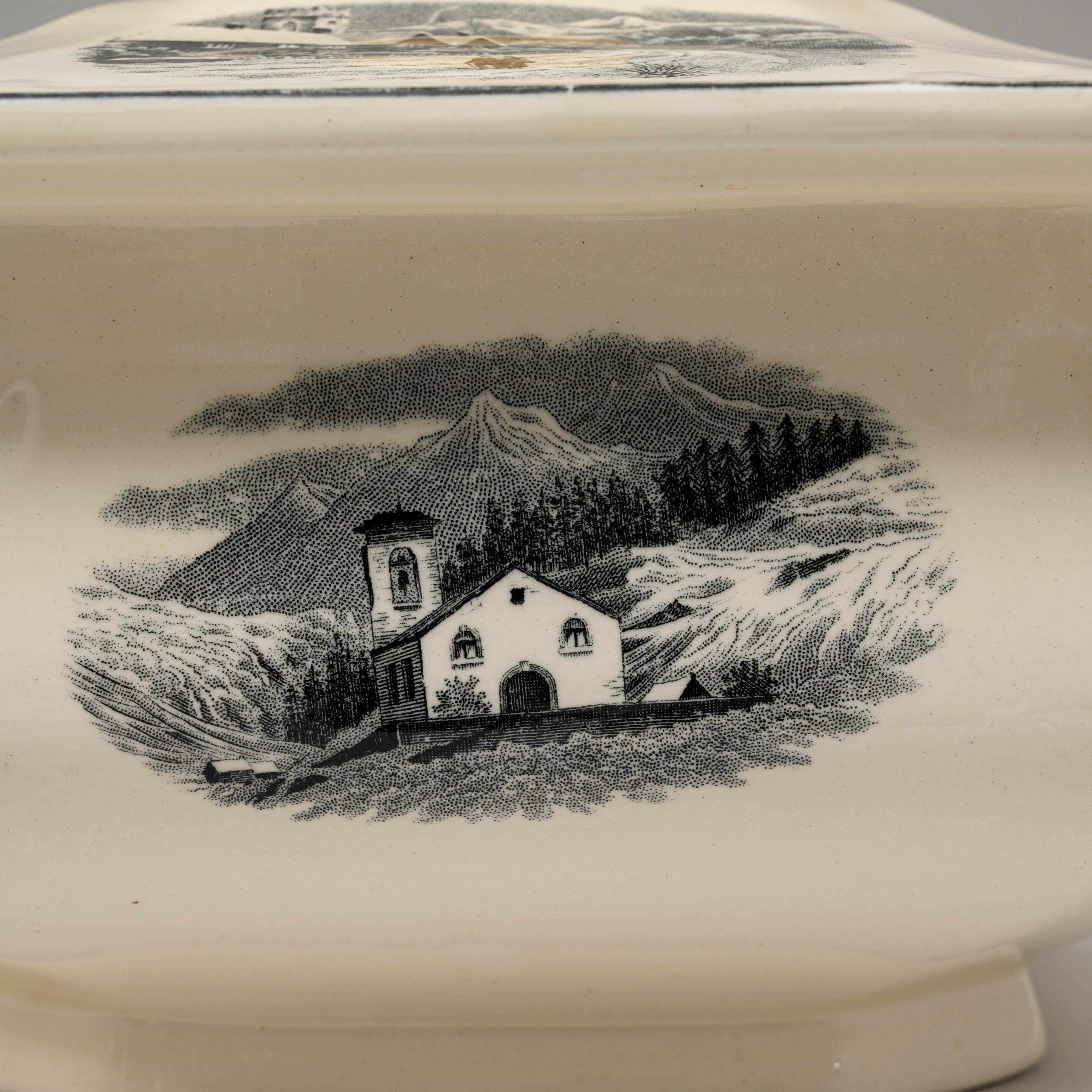 20th Century Dutch Special Edition Porcelain Tureen with Lid im Angebot 4