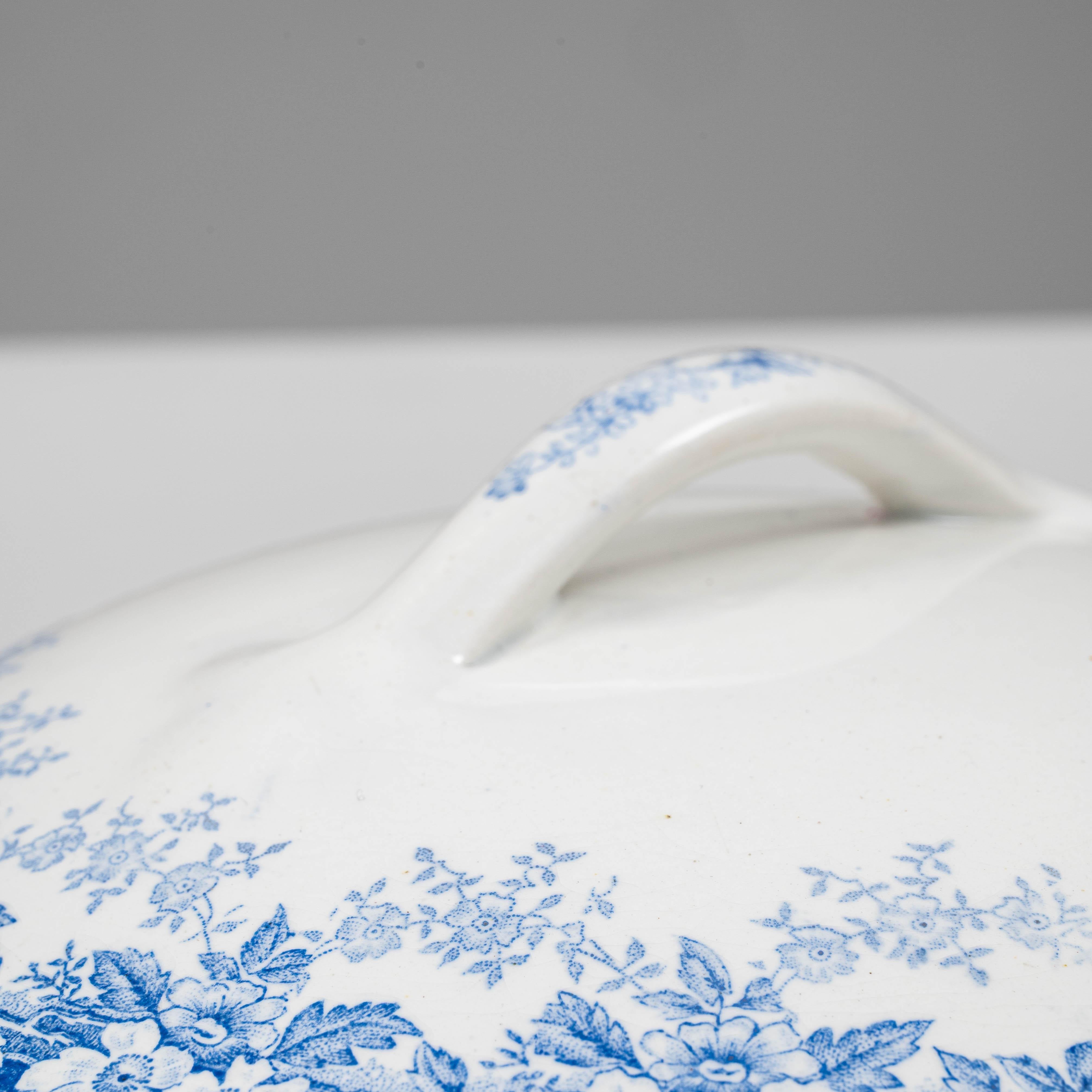 Soupière en porcelaine hollandaise du 20e siècle, édition spéciale, avec couvercle en vente 4