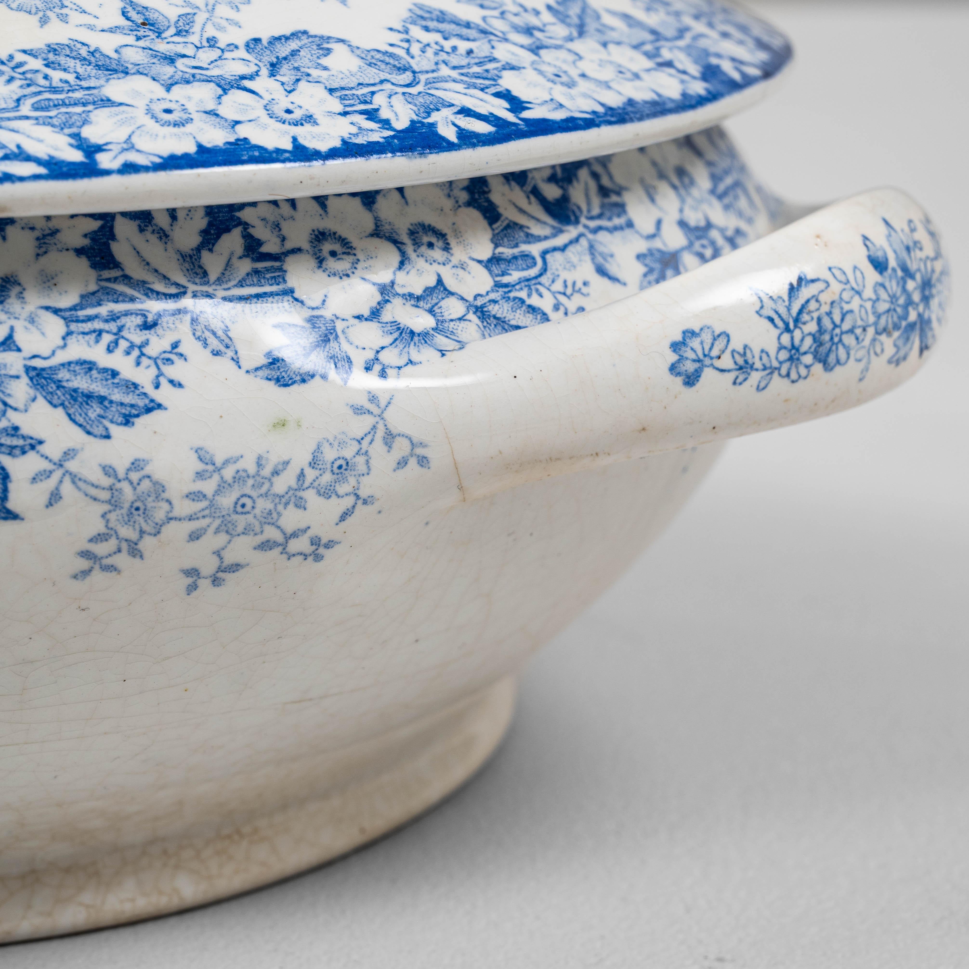 Soupière en porcelaine hollandaise du 20e siècle, édition spéciale, avec couvercle en vente 5