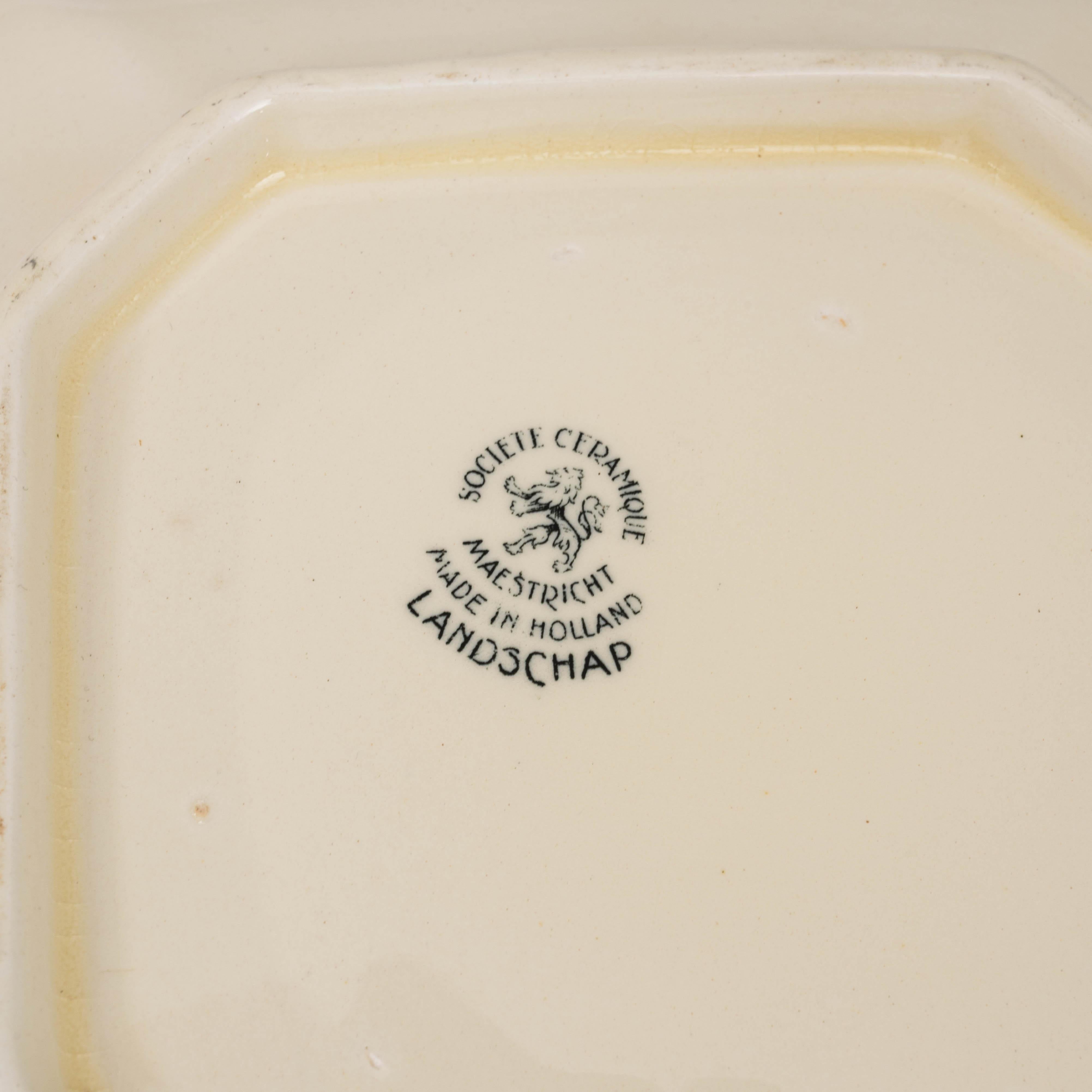 20th Century Dutch Special Edition Porcelain Tureen with Lid im Angebot 6
