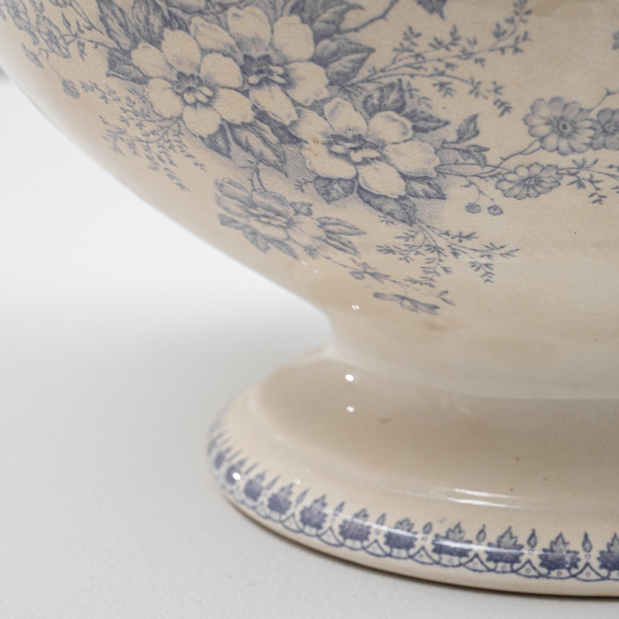 Soupière en porcelaine hollandaise du 20e siècle, édition spéciale, avec couvercle en vente 6