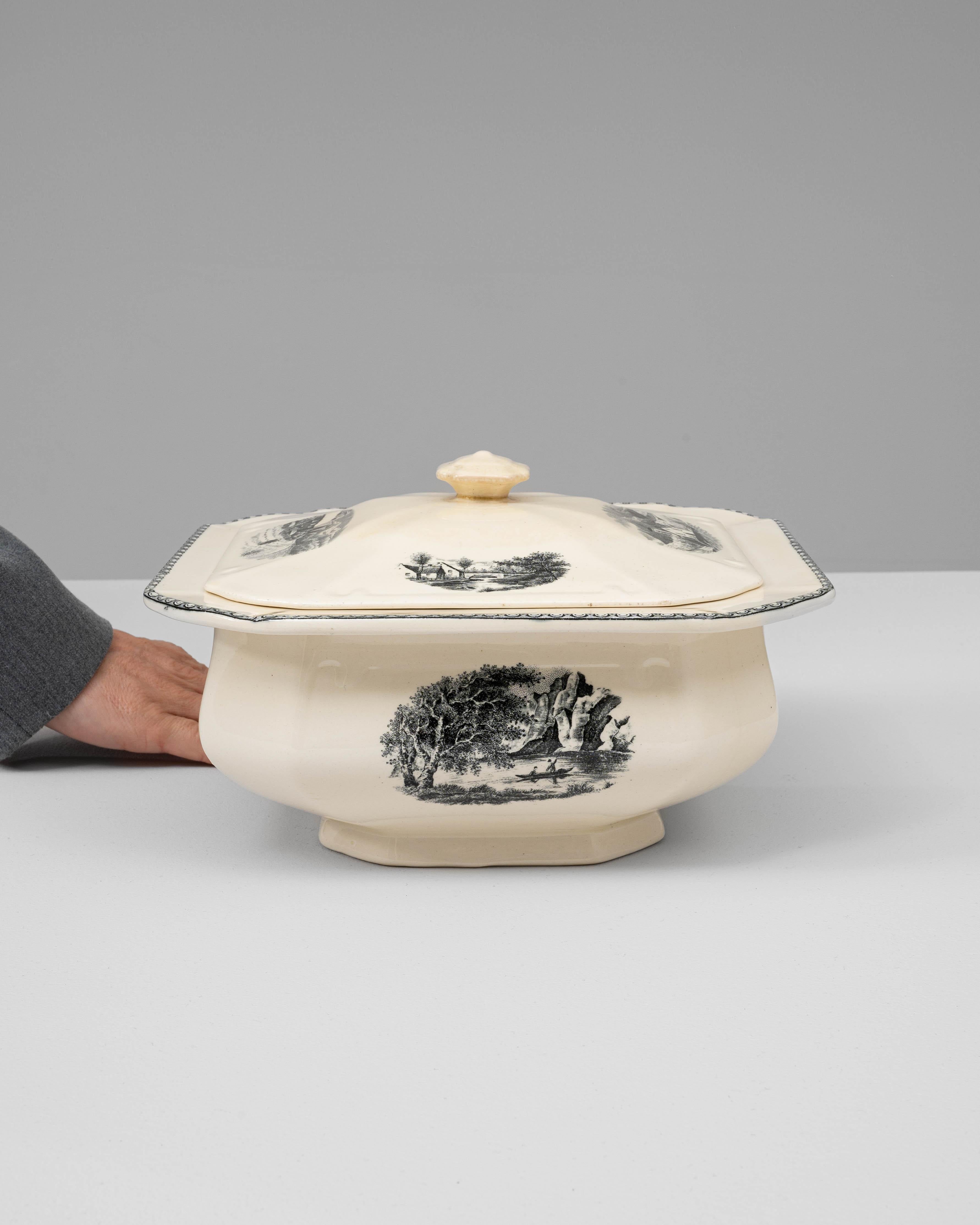 20th Century Dutch Special Edition Porcelain Tureen with Lid im Zustand „Gut“ im Angebot in High Point, NC