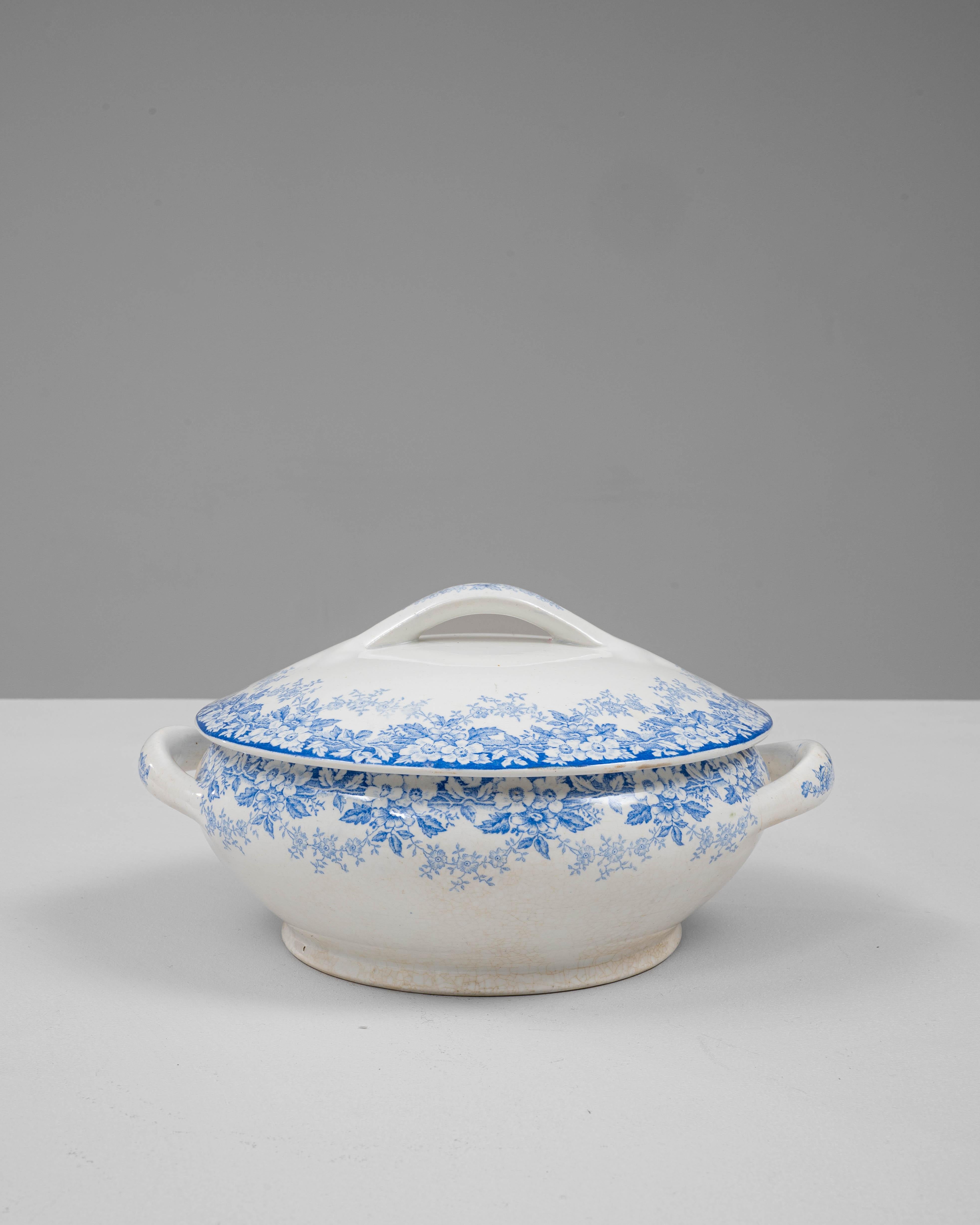 Soupière en porcelaine hollandaise du 20e siècle, édition spéciale, avec couvercle en vente 2