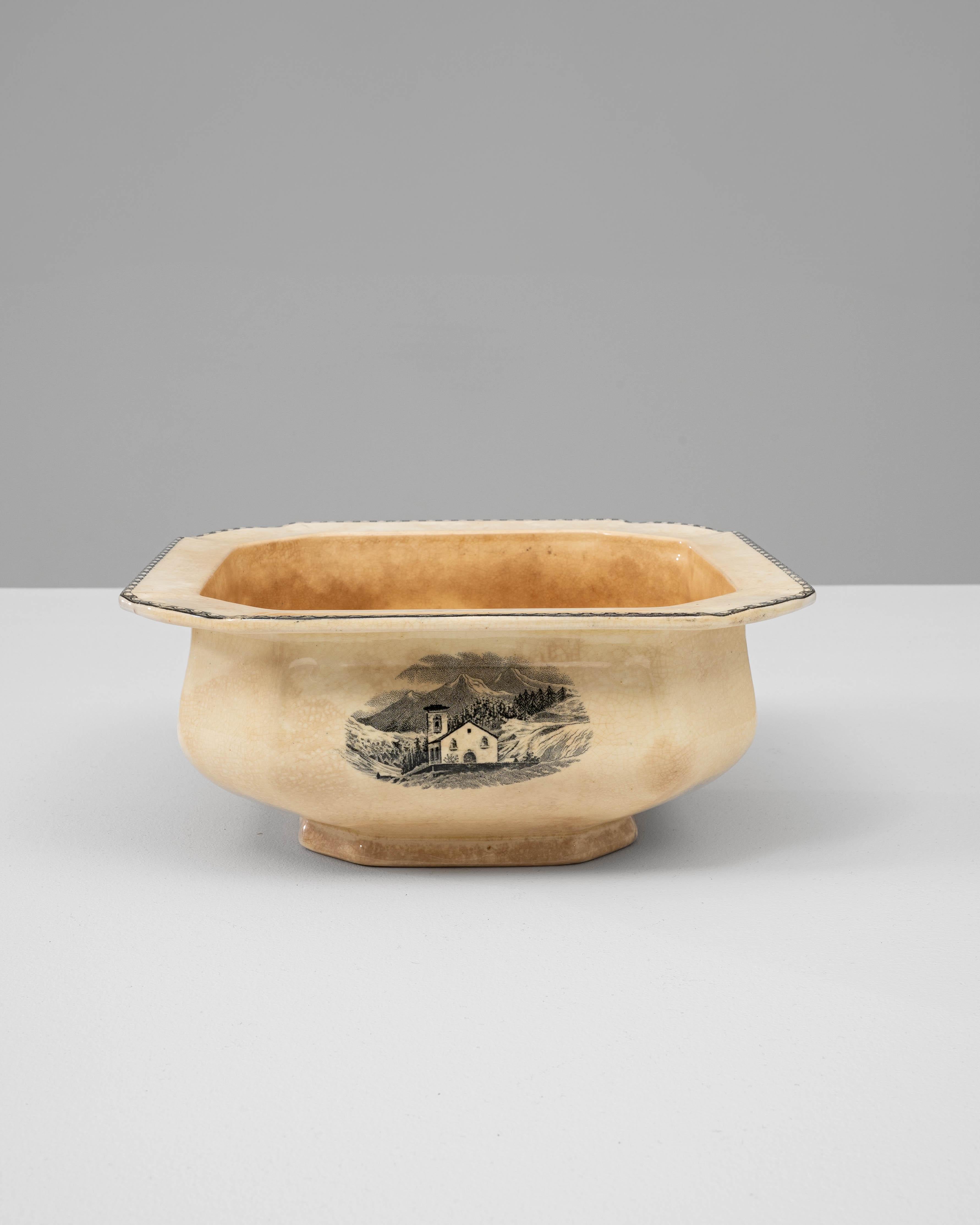 20th Century Dutch Special Edition Porcelain Tureen Without Lid (Niederländisch) im Angebot