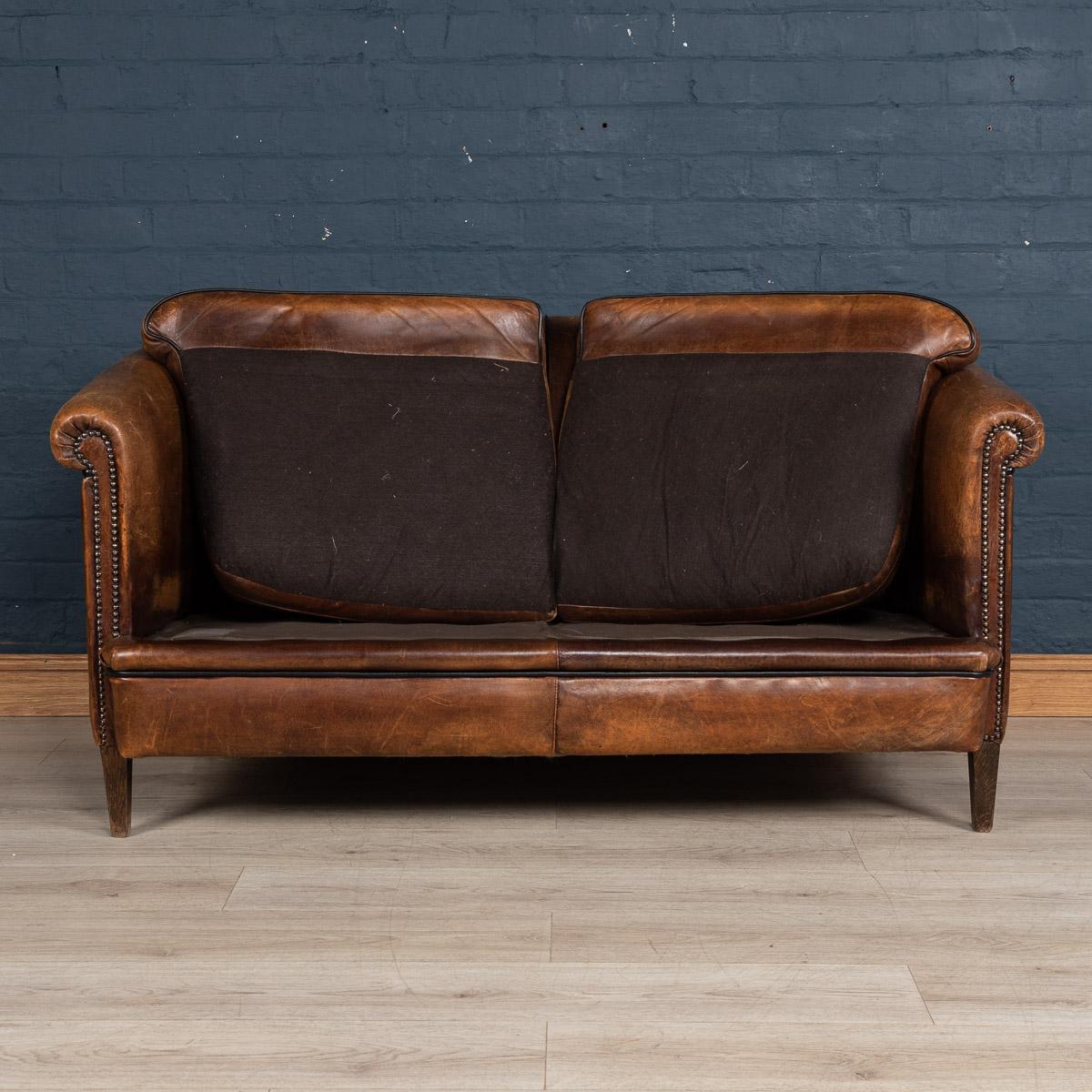 20th Century Dutch Two-Seat Sheepskin Leather Sofa, circa 1970 2