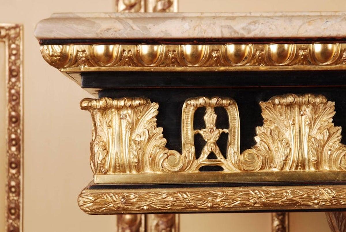 20th Century Eagle Console after a Model by William Kent For Sale 1
