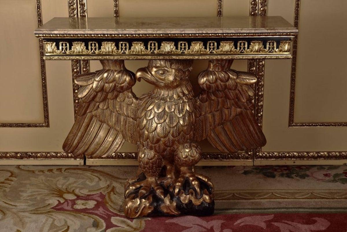 20th Century Eagle Console after a Model by William Kent For Sale 2