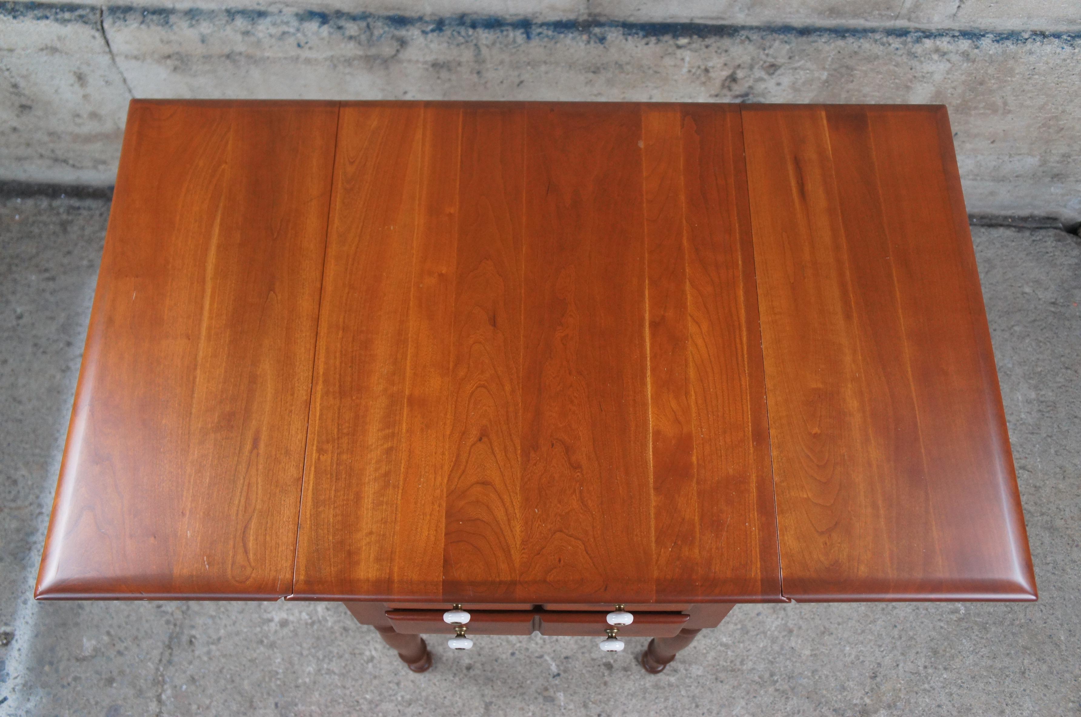 20th Century Early American Style Cherry Drop Leaf Side Accent Table 26