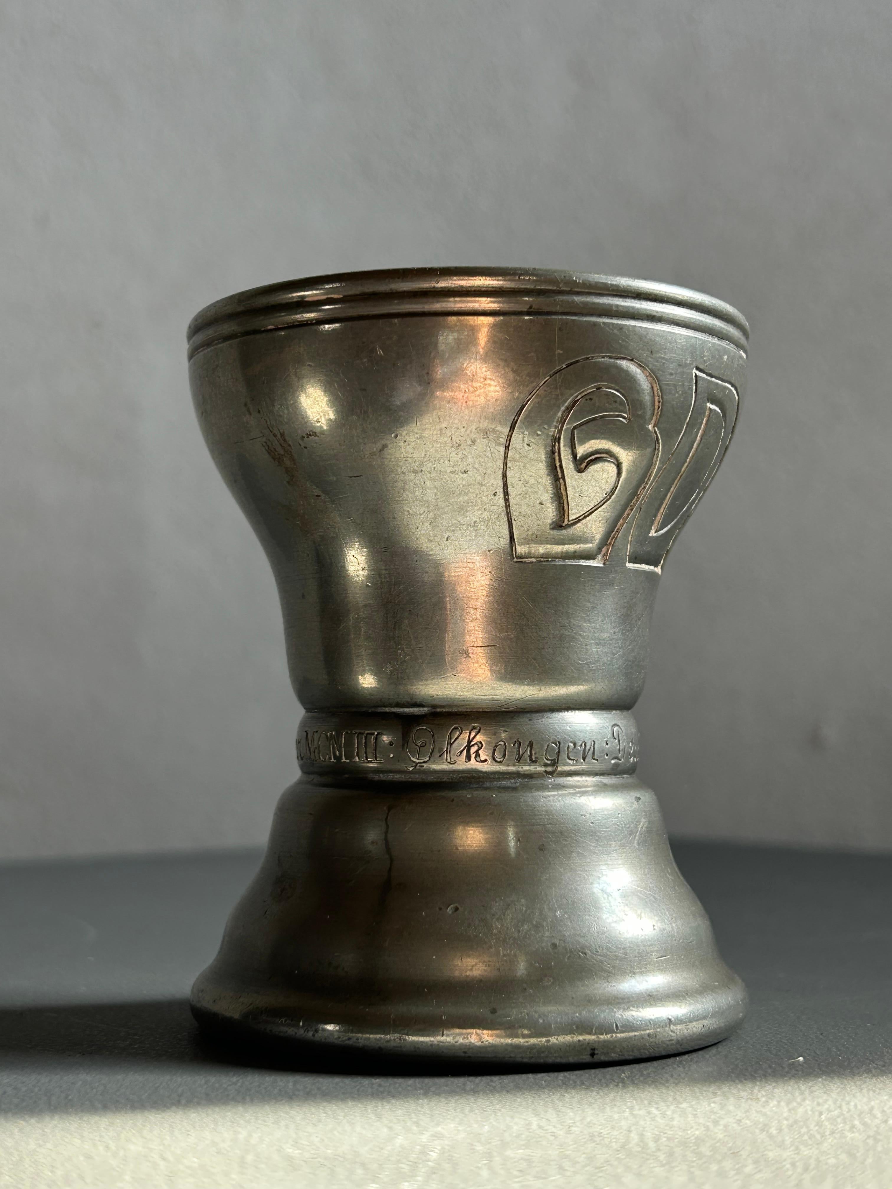 Bicchiere in peltro Art Nouveau del XX secolo di Mogens Ballin, Danimarca, C.C. In condizioni buone in vendita a Valby, 84