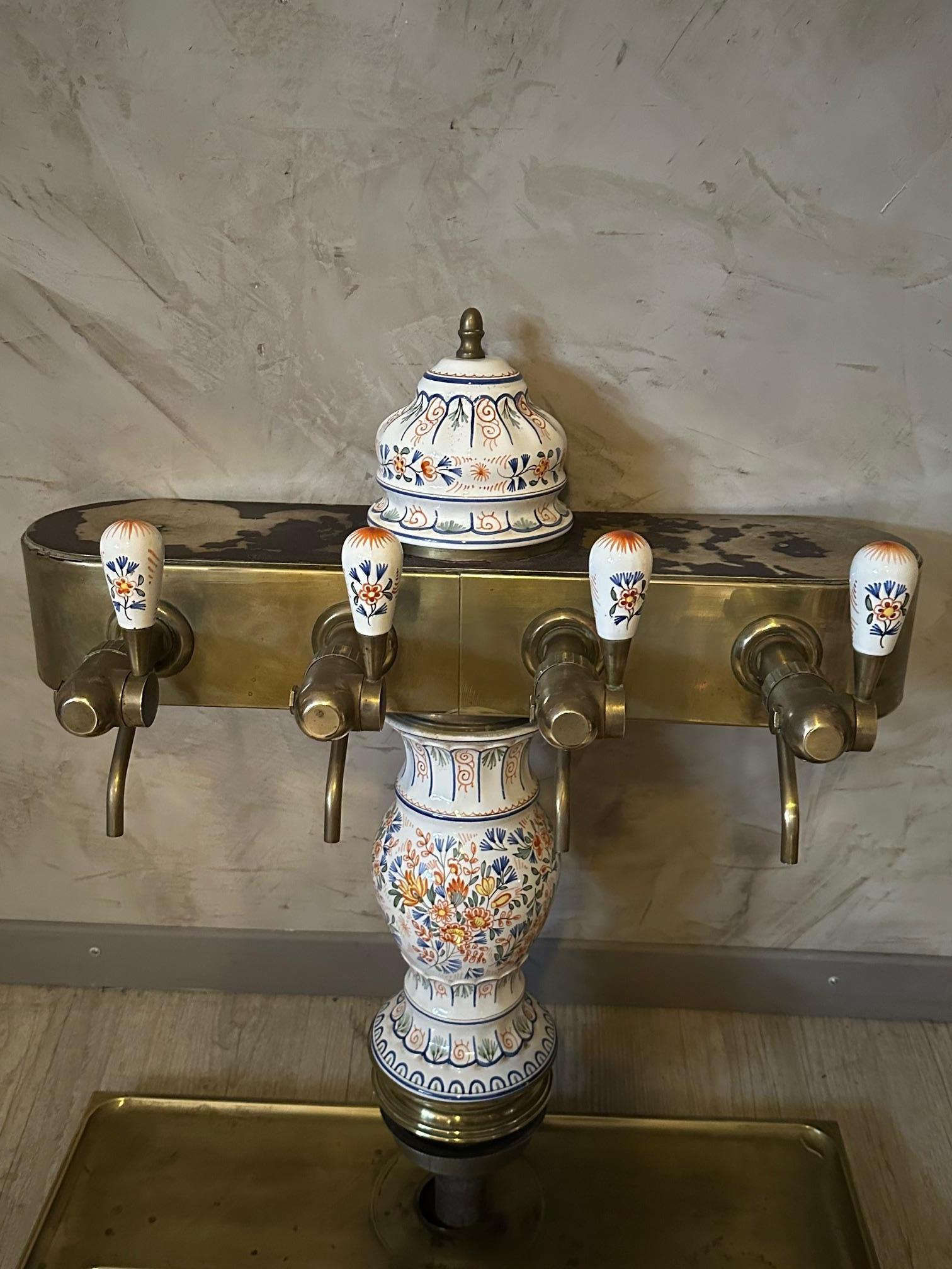 Early 20th Century 20th century Earthenware and Brass Beer Taps, 1920 For Sale