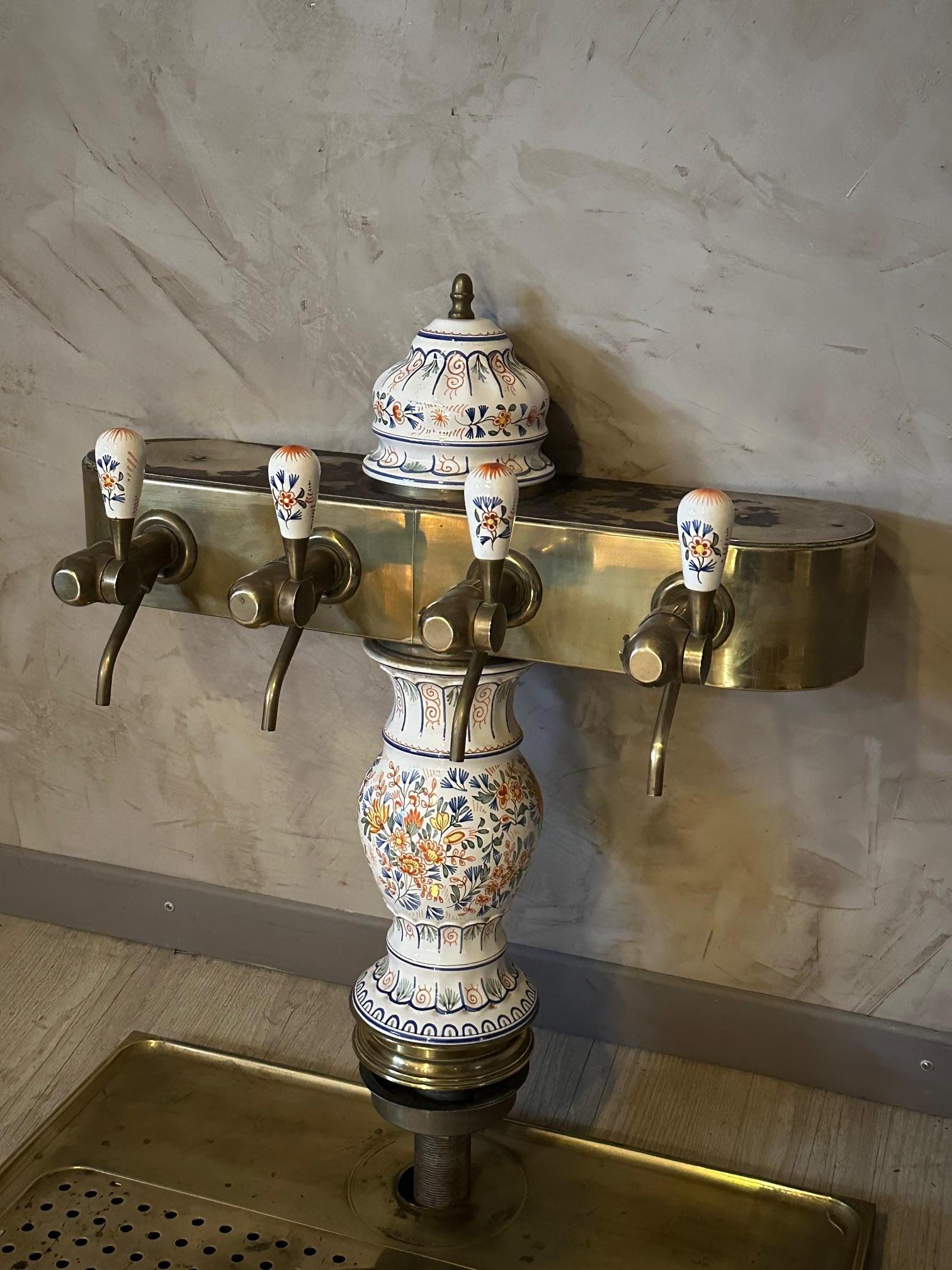 20th century Earthenware and Brass Beer Taps, 1920 4