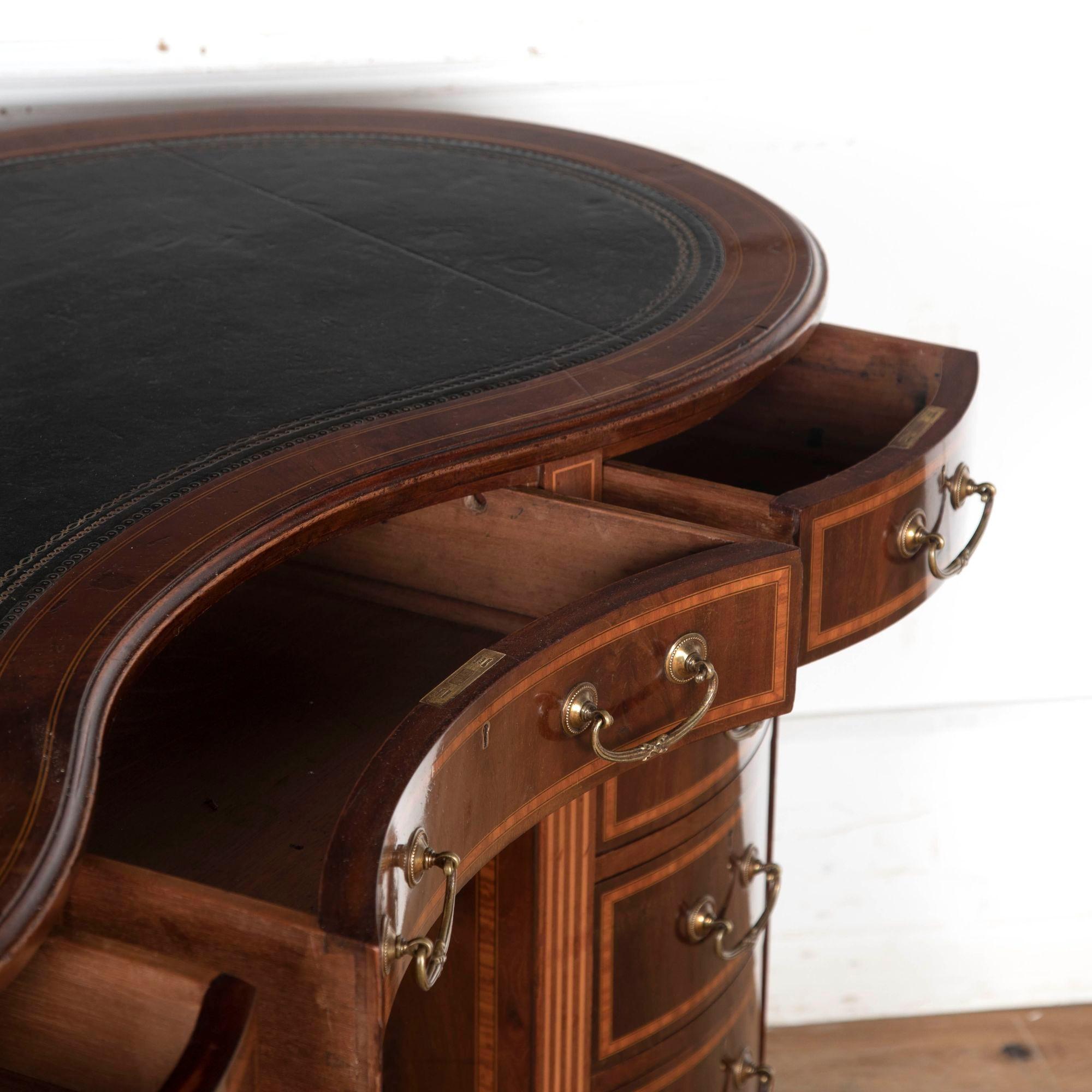 Mahogany 20th Century Edwardian Kidney Shaped Desk For Sale