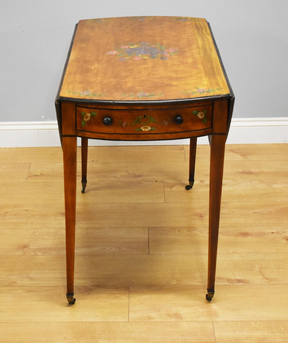 English 20th Century Edwardian Satinwood Hand Painted Pembroke Table For Sale