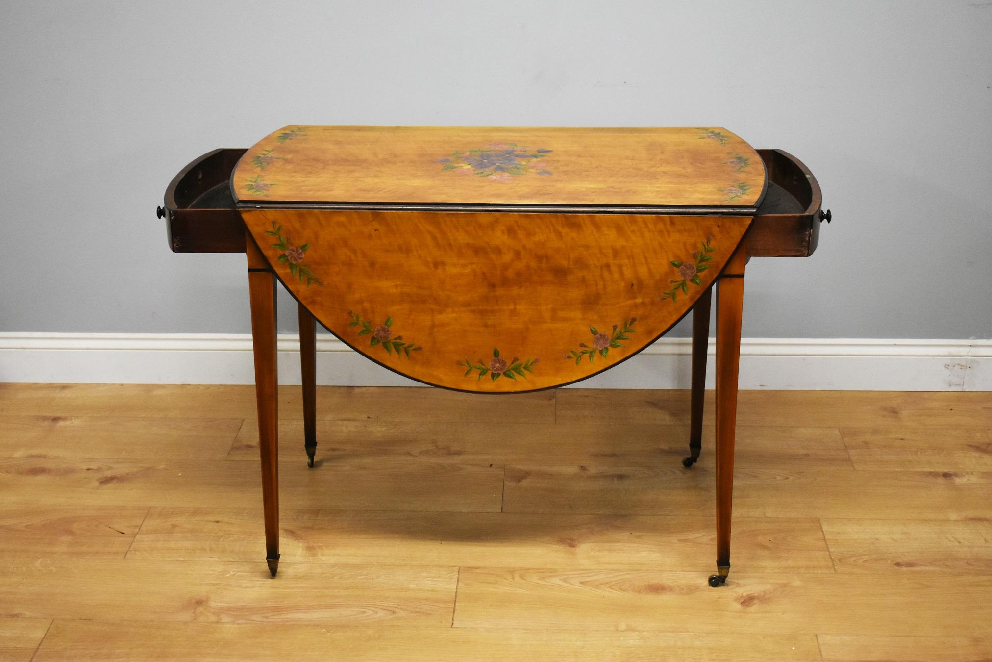 20th Century Edwardian Satinwood Hand Painted Pembroke Table For Sale 1