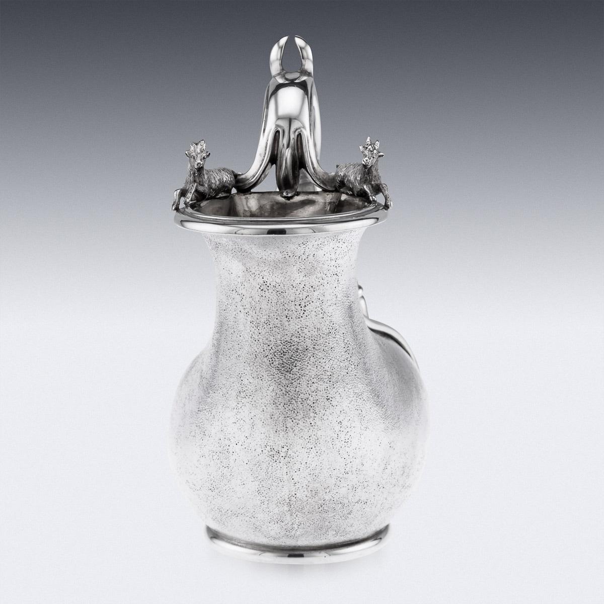 20th Century Edwardian Solid Silver Askos Jug, Hunt & Roskell, London, c.1905 2