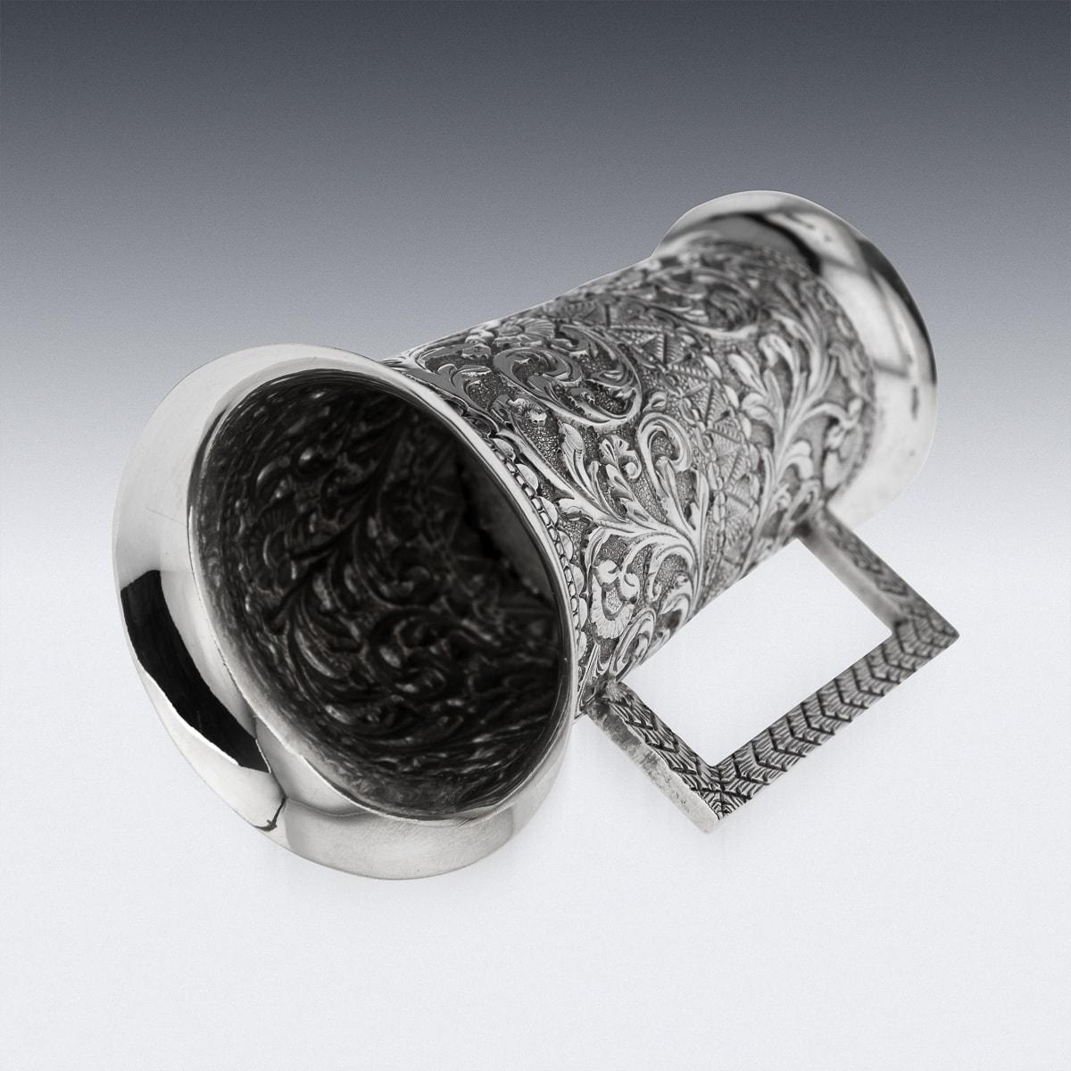 20th Century Edwardian Solid Silver Spirit Measure Cup, London, c.1901 For Sale 2