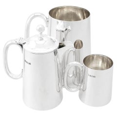 Compendio para beber de plata de ley eduardiana del siglo XX