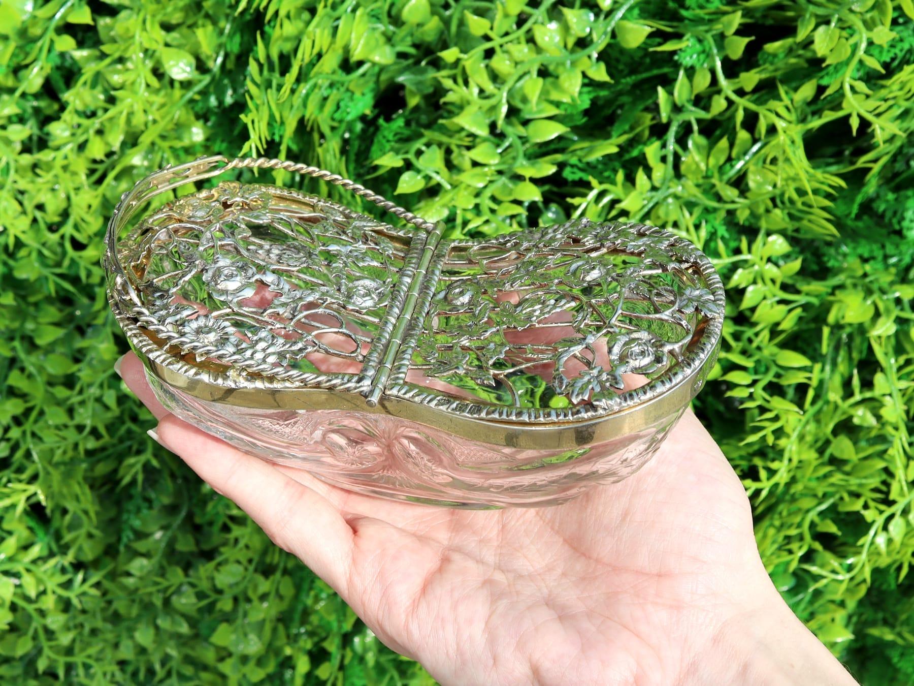 British 20th Century Edwardian Sterling Silver Potpourri Basket  For Sale