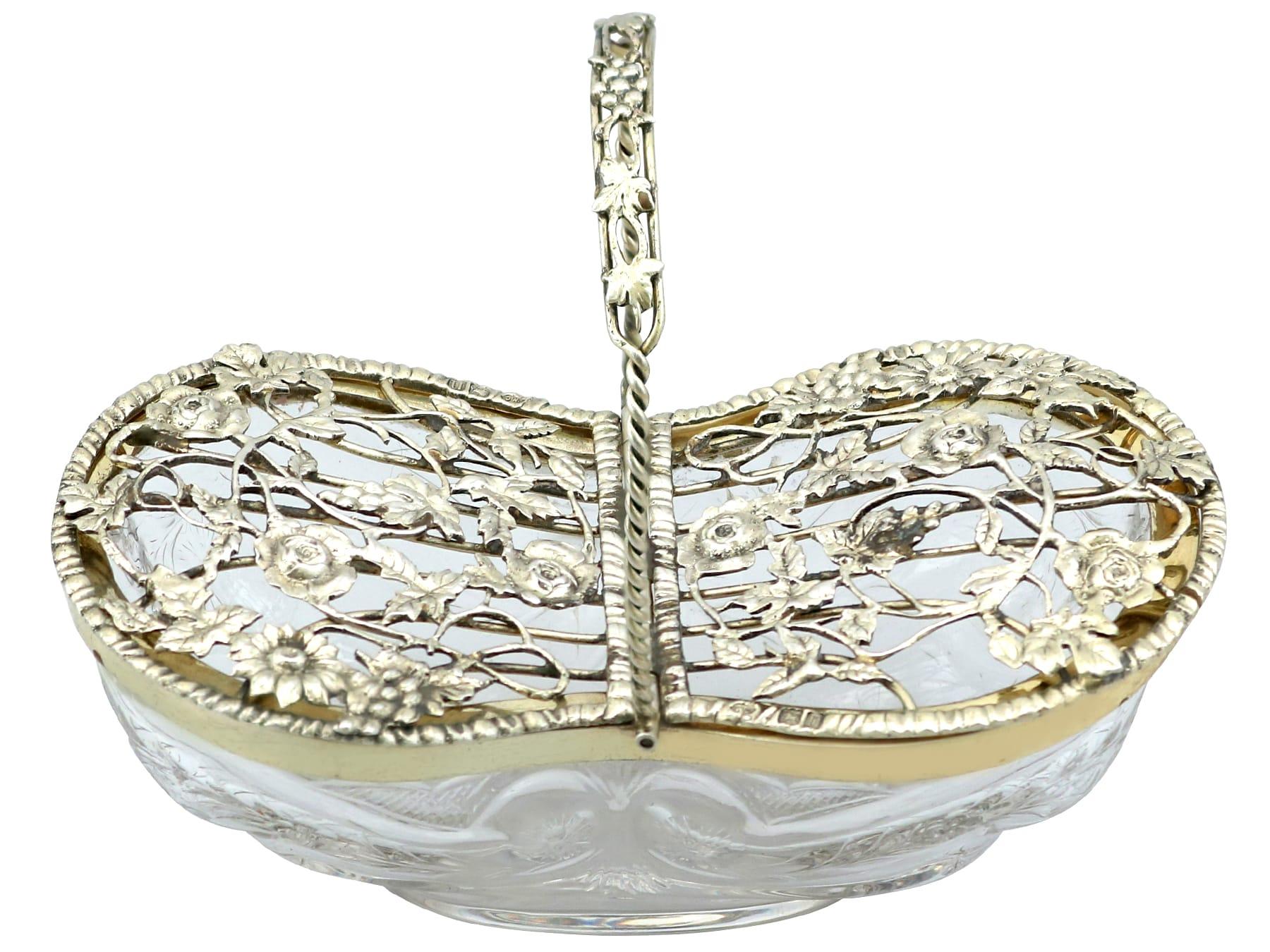 20th Century Edwardian Sterling Silver Potpourri Basket  In Excellent Condition For Sale In Jesmond, Newcastle Upon Tyne