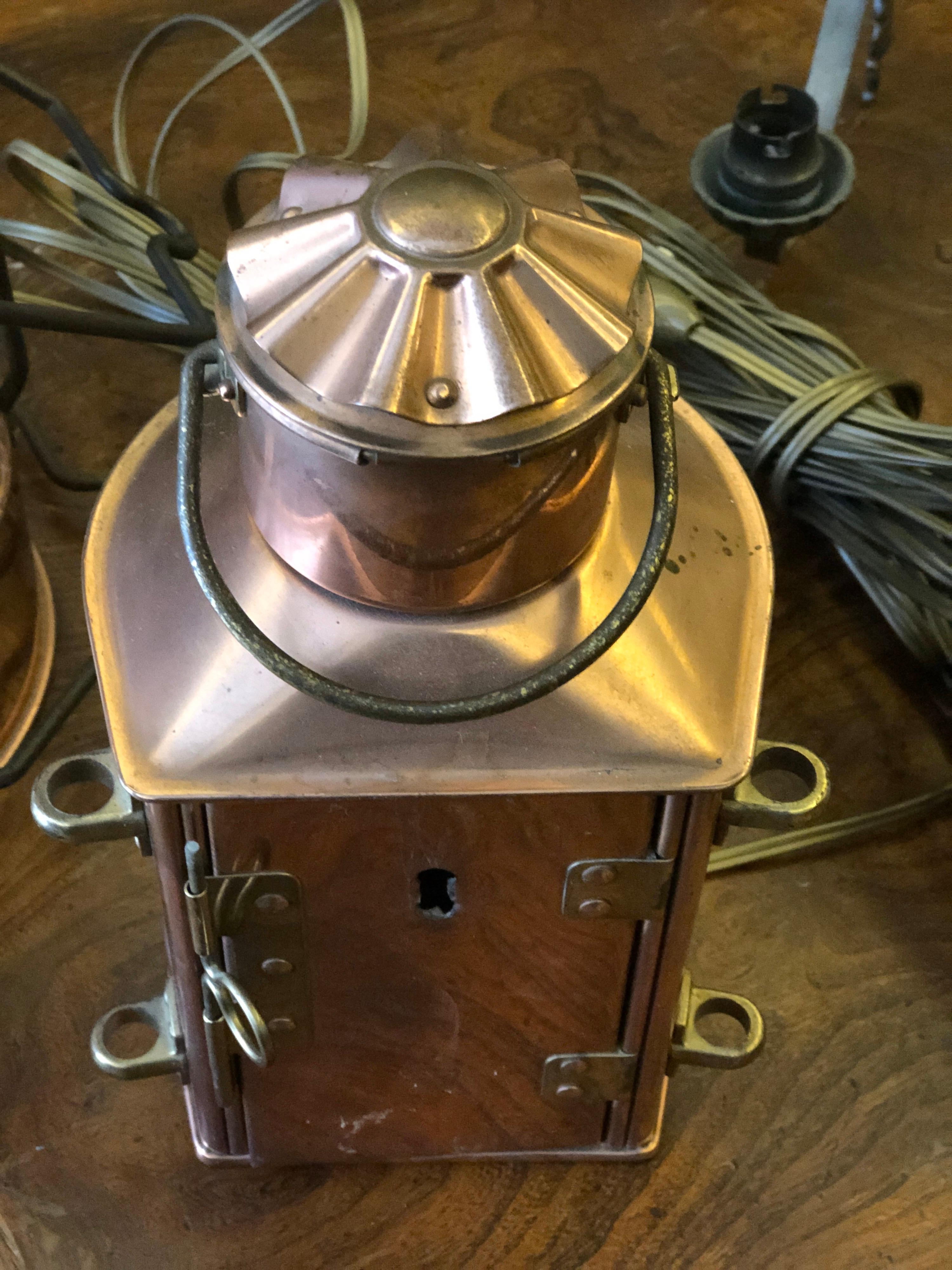 20th Century Electrified Copper Lanterns Ankerlicht, Netherlands In Good Condition For Sale In Sofia, BG