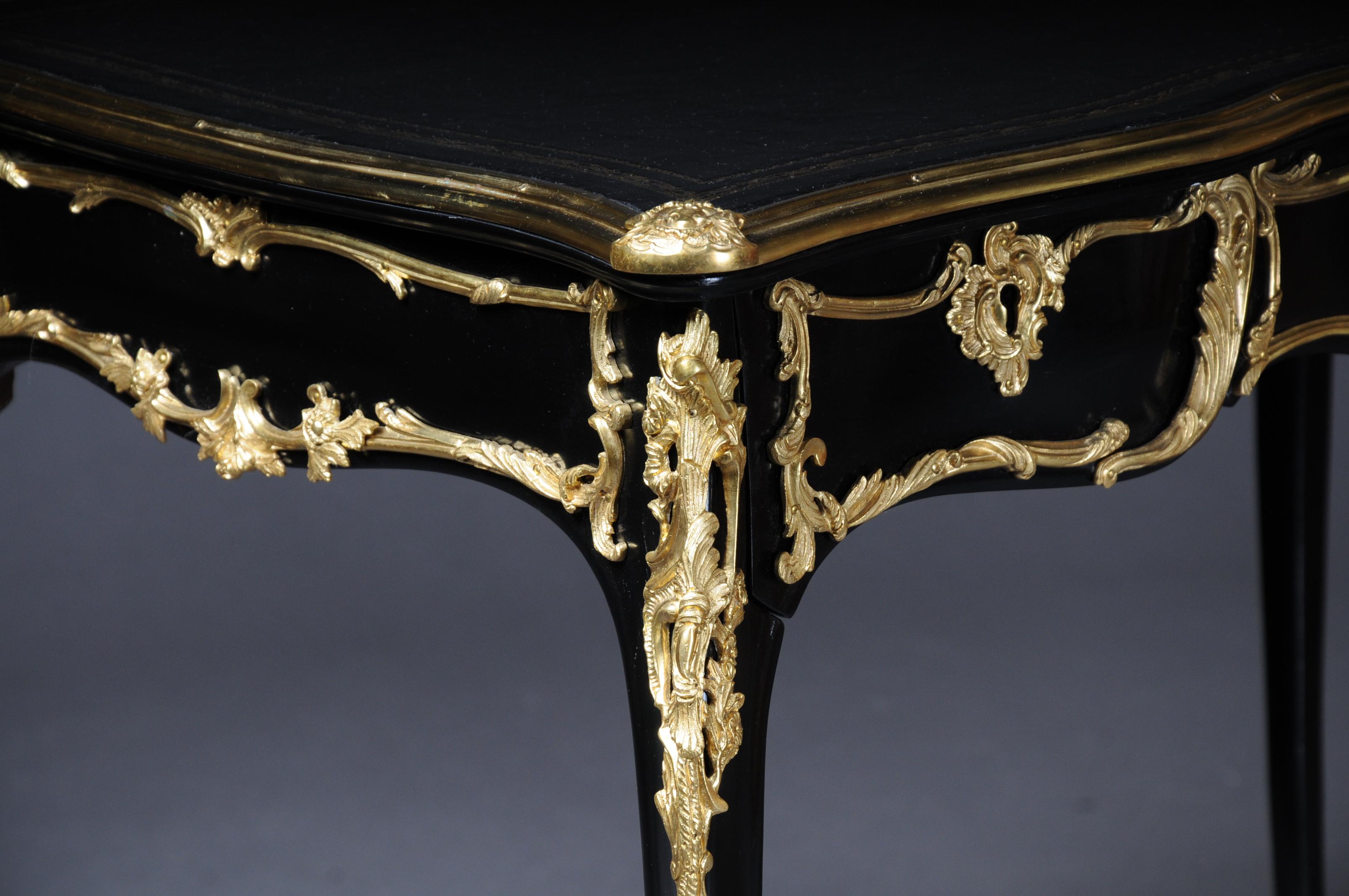 20th Century Elegant Black Bureau Plat / Writing Desk in Louis XV, Beech For Sale 8