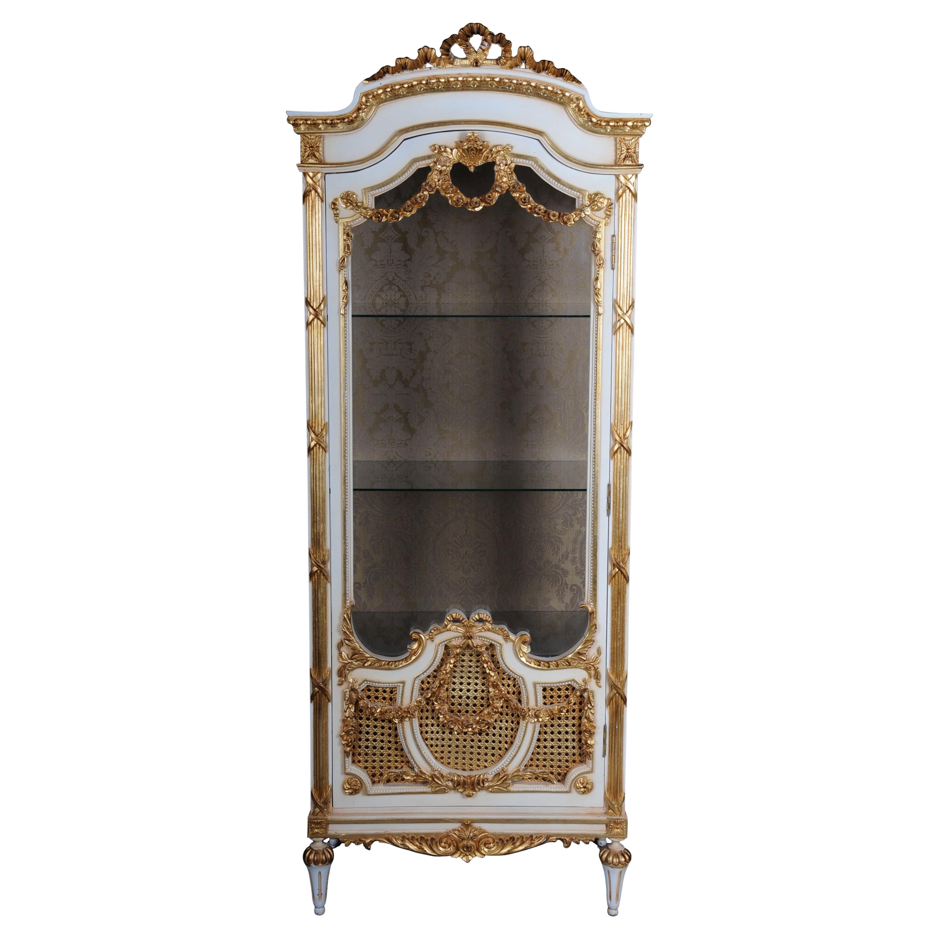 20th Century Elegant French Louis XVI Style Showcase For Sale