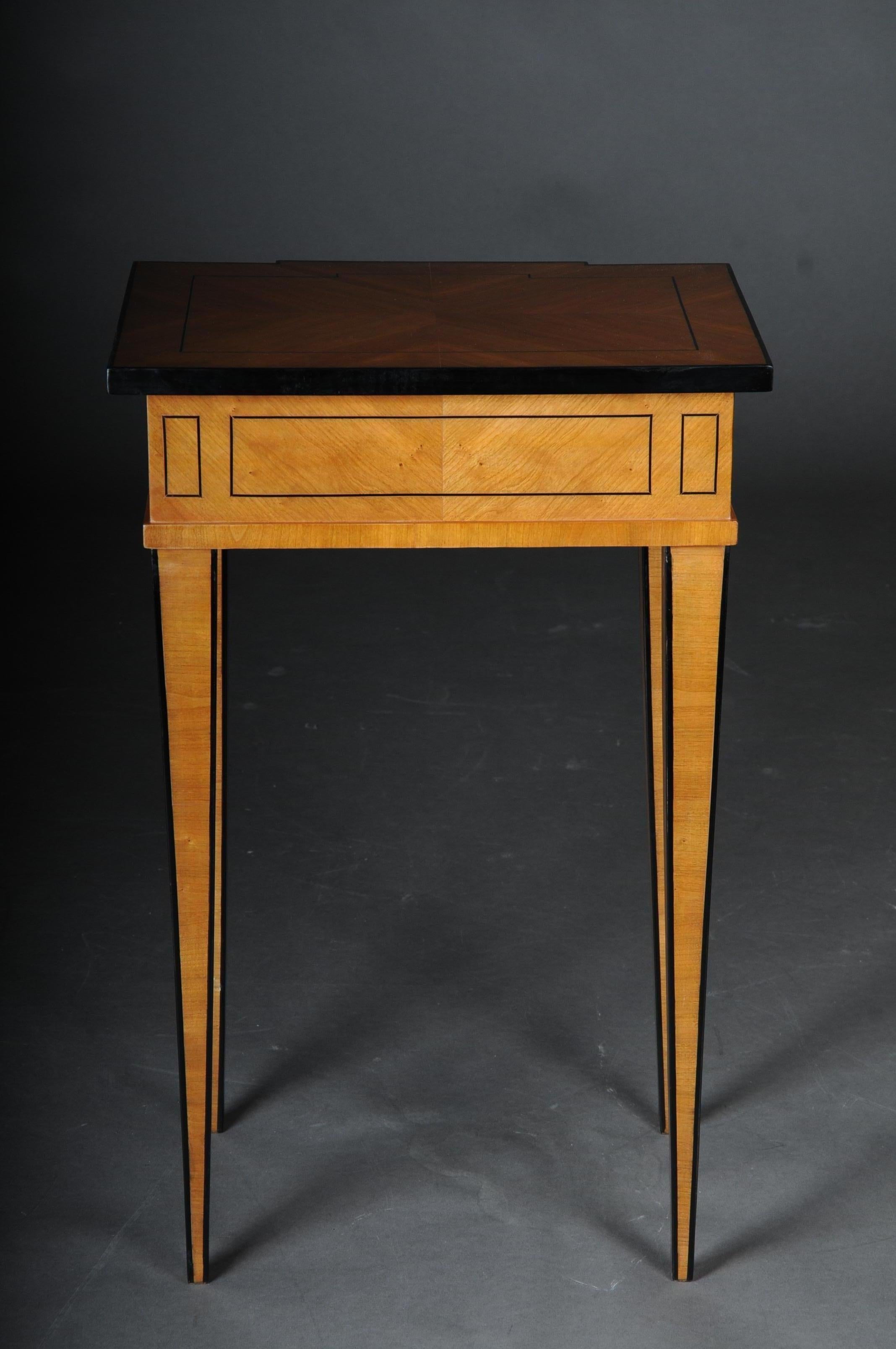 20th Century Elegant Side Table in Classicistic Style, Cherrywood For Sale 8