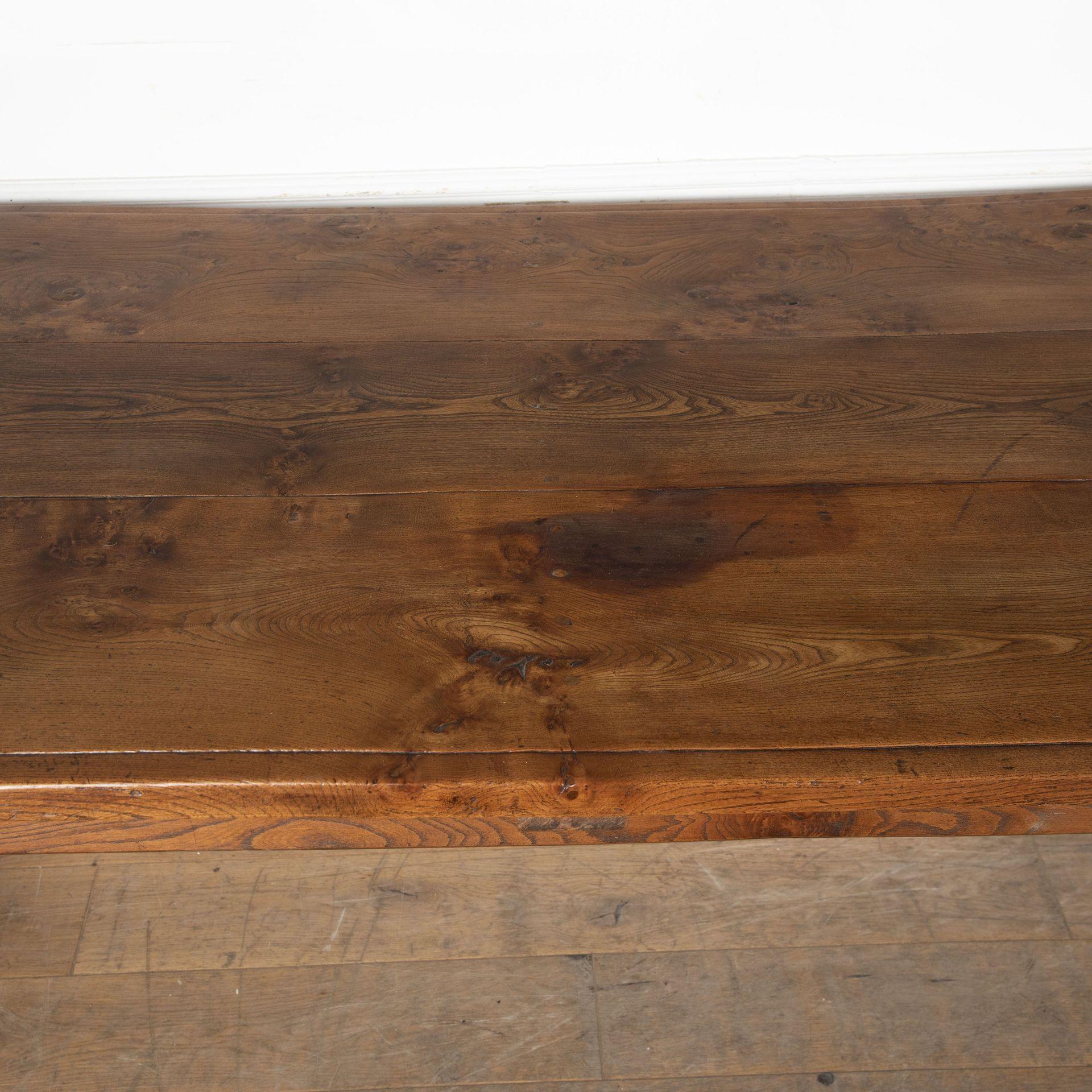 Mesa de granja de olmo del siglo XX en venta 2