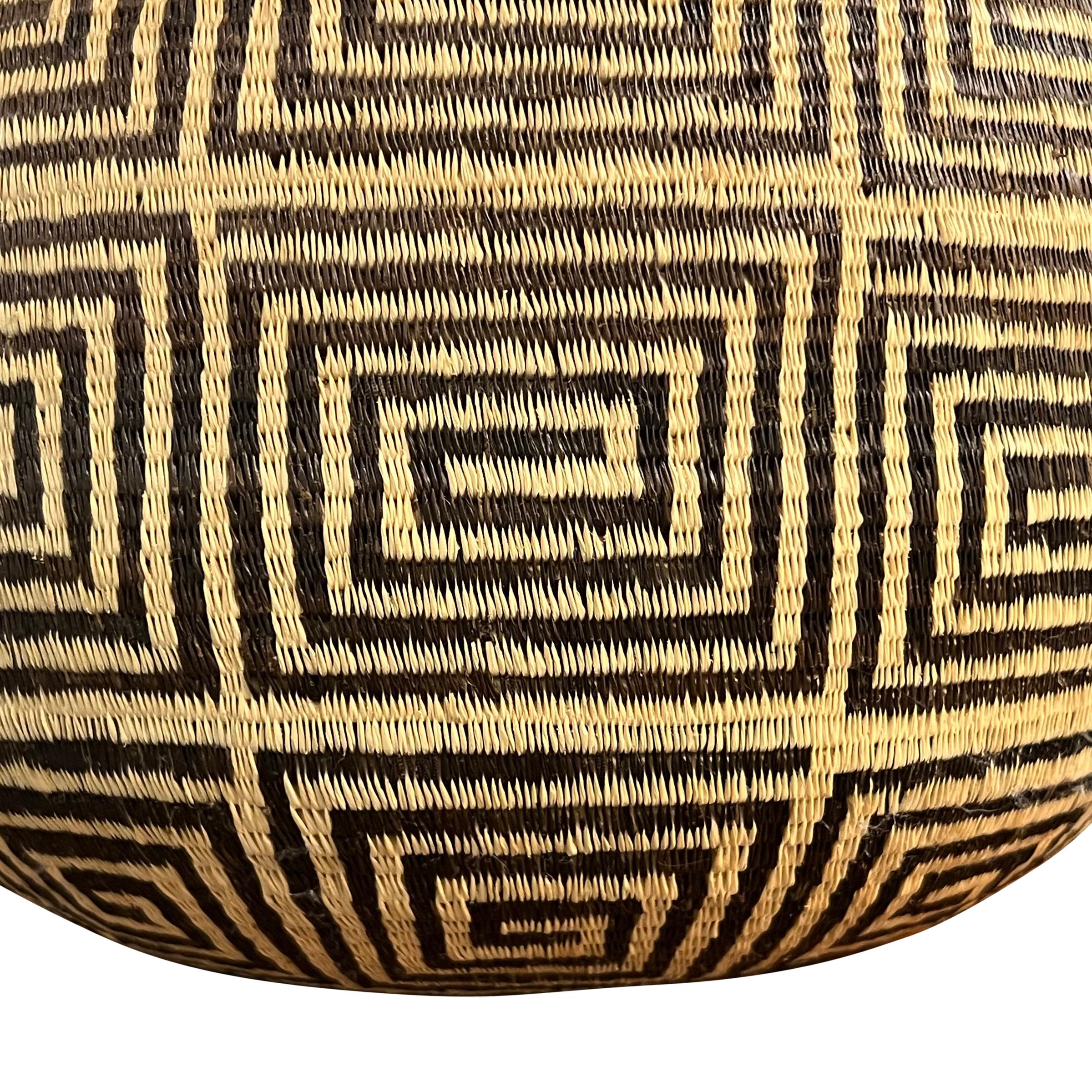 Cesta emberá-wounaan del siglo XX en venta 2