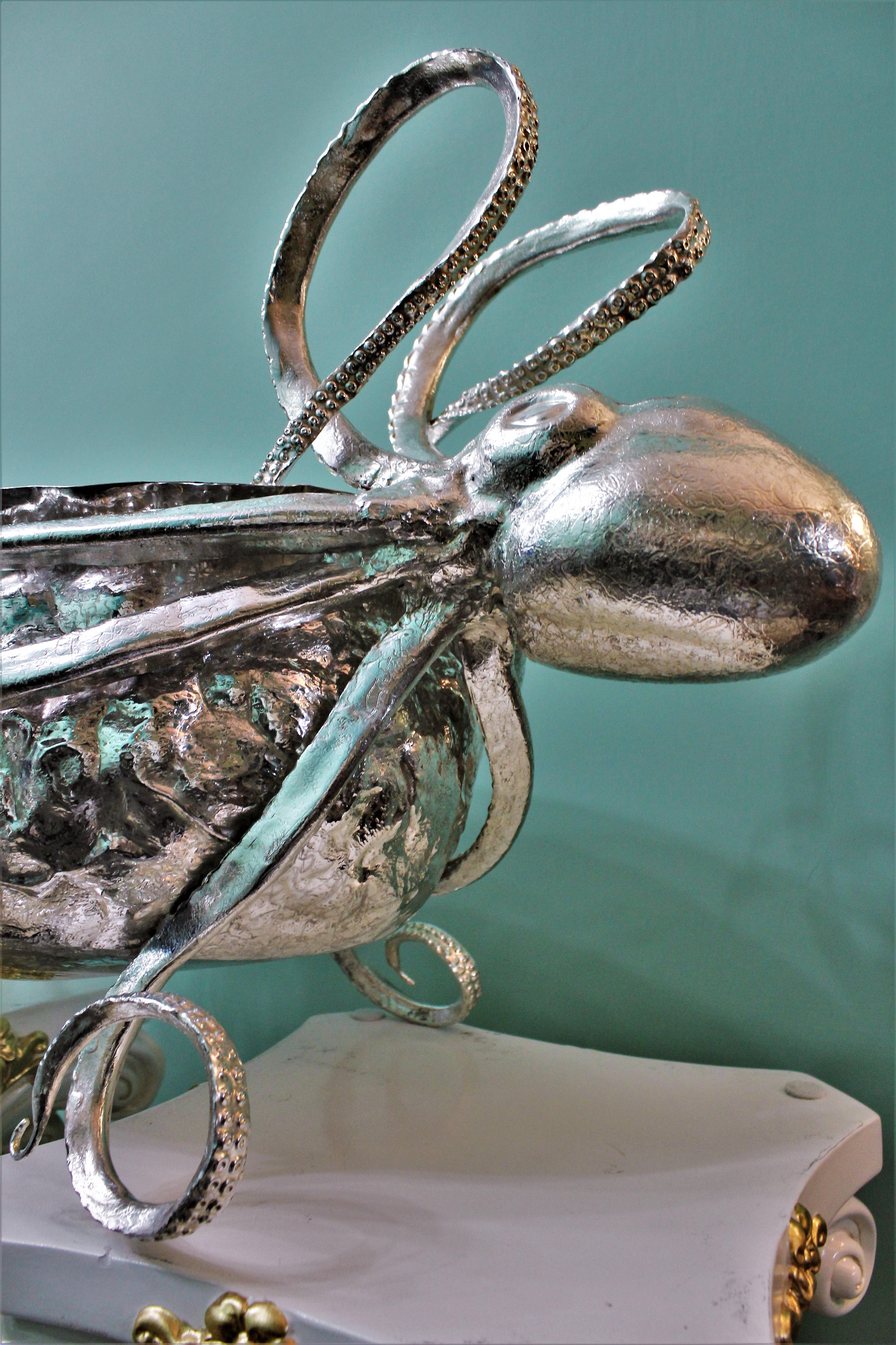 Italian 20th Century Embossed Engraved Silver Octopus Centerpiece Italy, 1930s