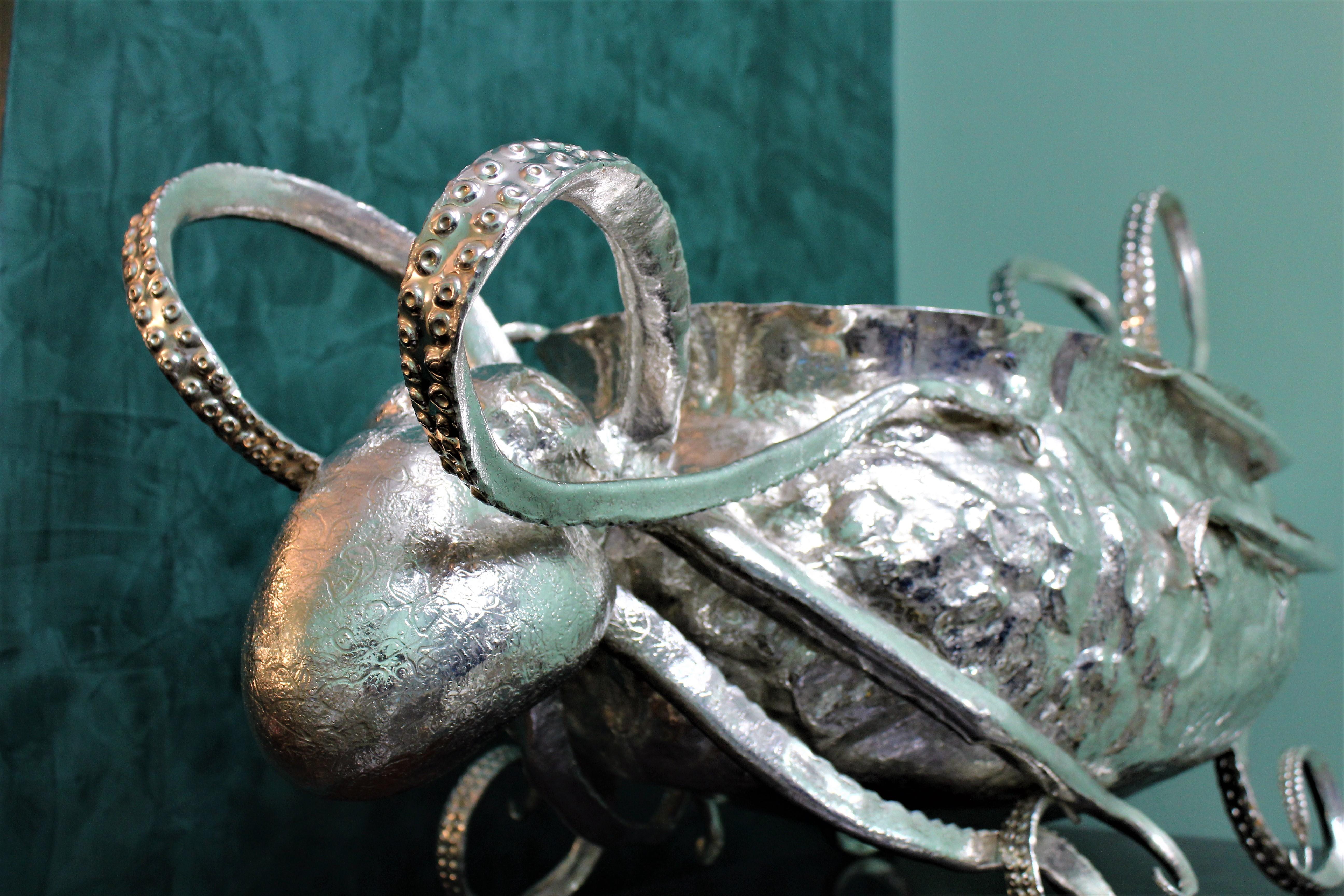 Mid-20th Century 20th Century Embossed Engraved Silver Octopus Centerpiece Italy, 1930s