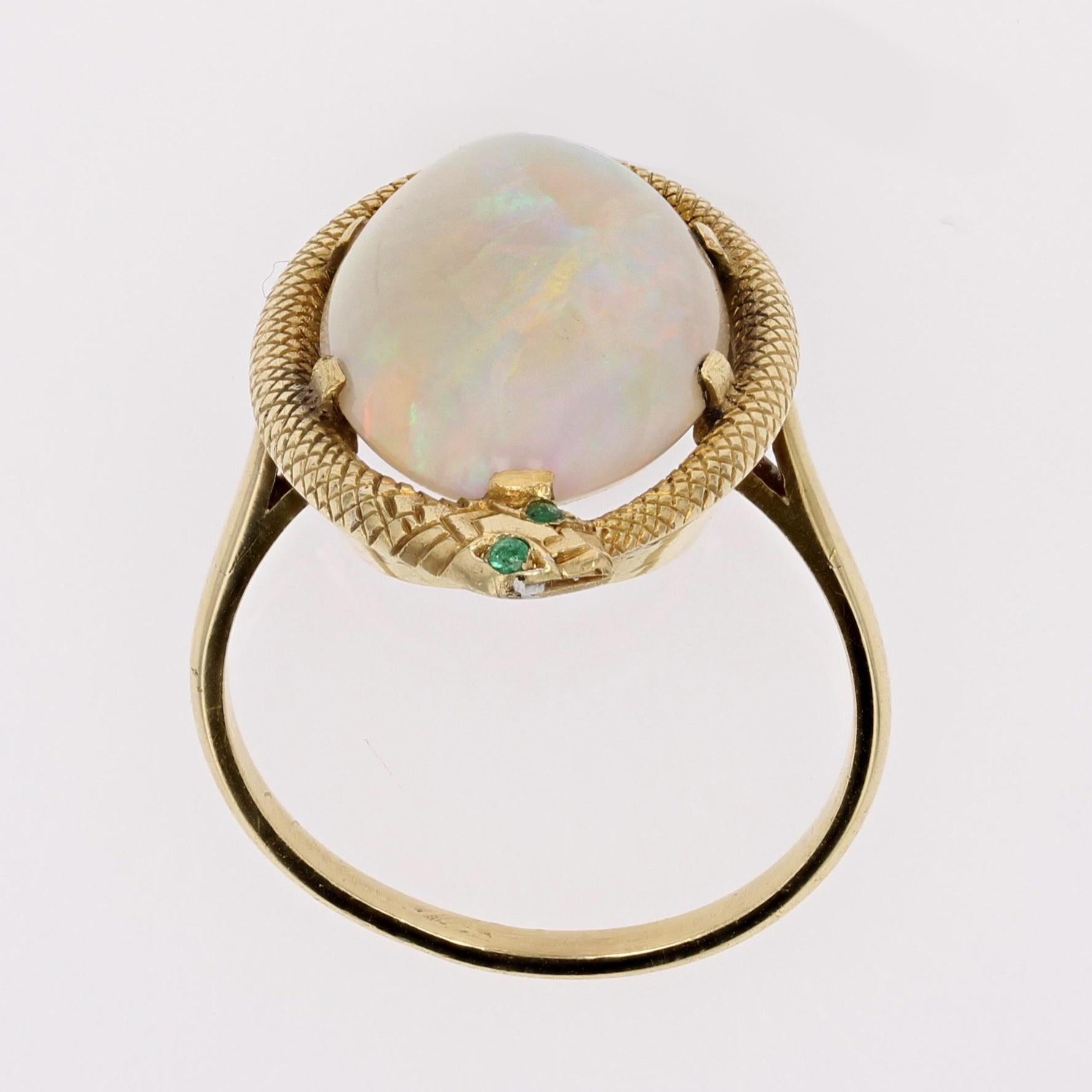 20th Century Emerald 18 Karat Yellow Gold Snake Ring 8