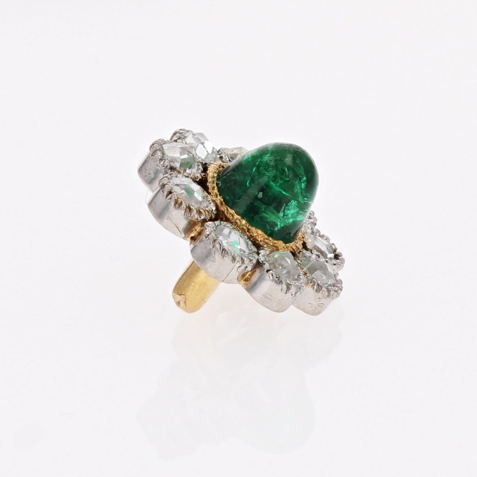 Cabochon 20th Century Emerald Diamonds 18 Karat Yellow Gold Daisy Pendant For Sale