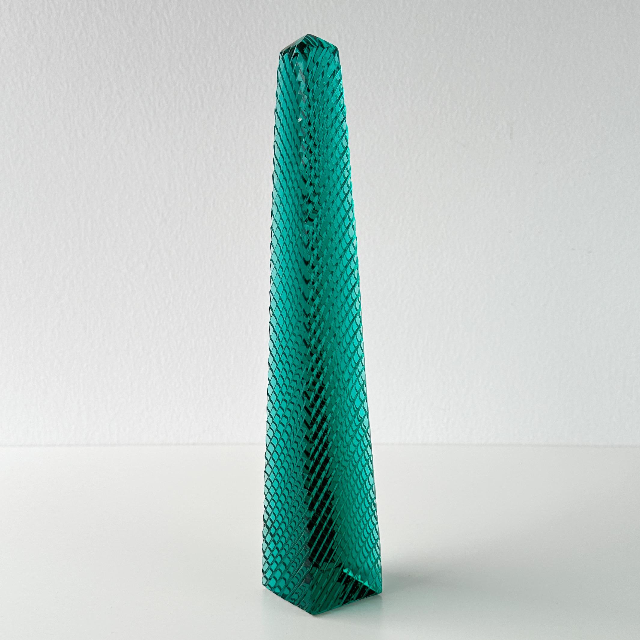 20th Century Emerald Green Cut Crystal Obelisk Pair For Sale 5