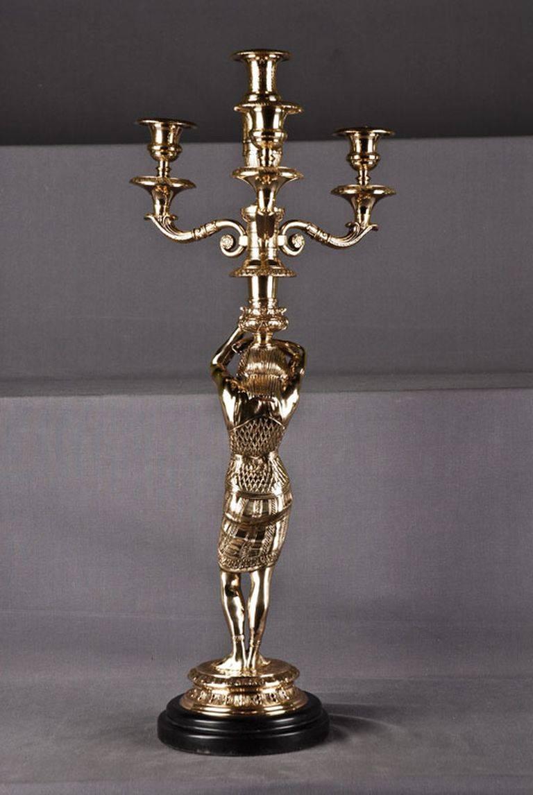 Candelabro a figura fusa in bronzo stile Impero del XX secolo In condizioni buone in vendita a Berlin, DE