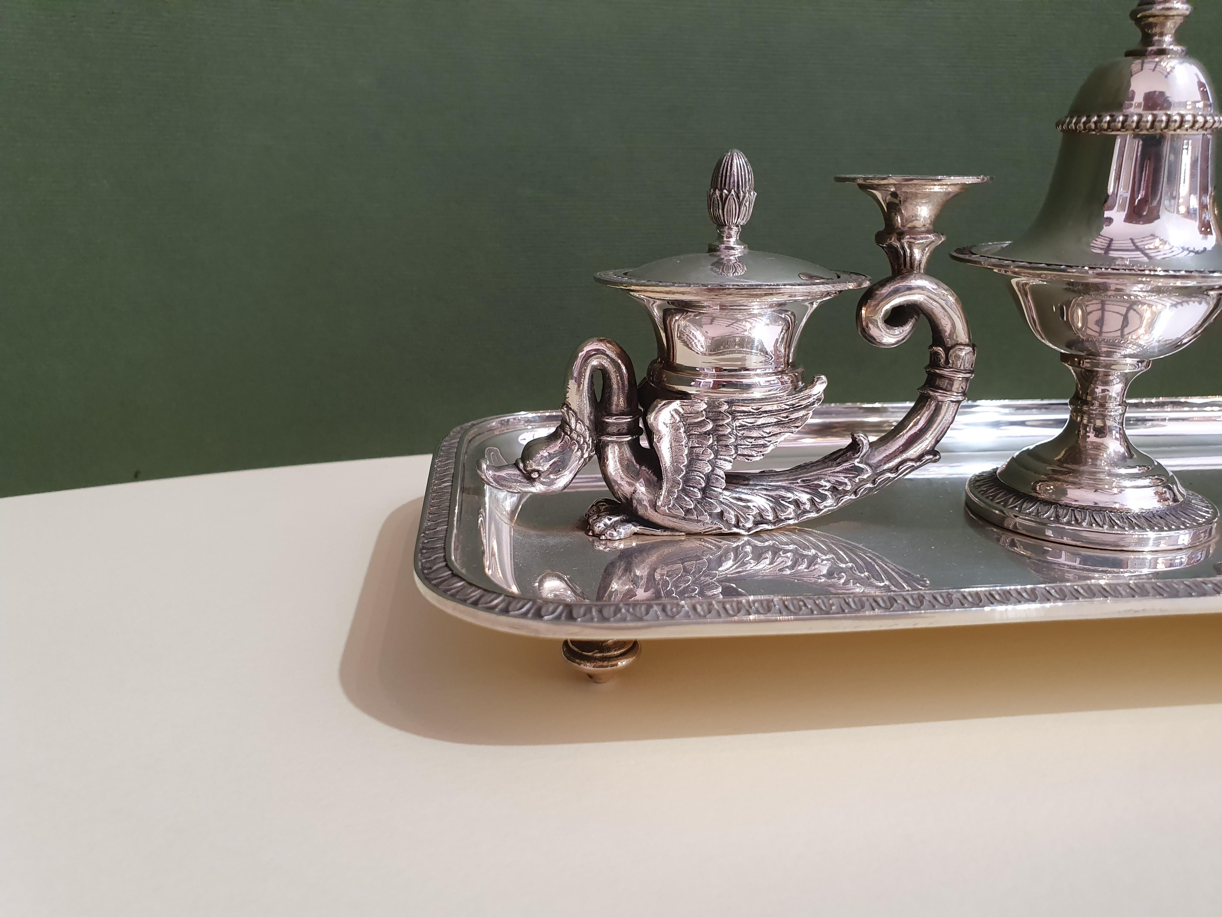Wonderful handcrafted sterling silver inkwell.
A refined piece of Empire style silverware perfect for an extremely elegant home or office.
Made for us by Argenteria Auge, one of the most skilled Milanese silversmiths of the 20th century, now no