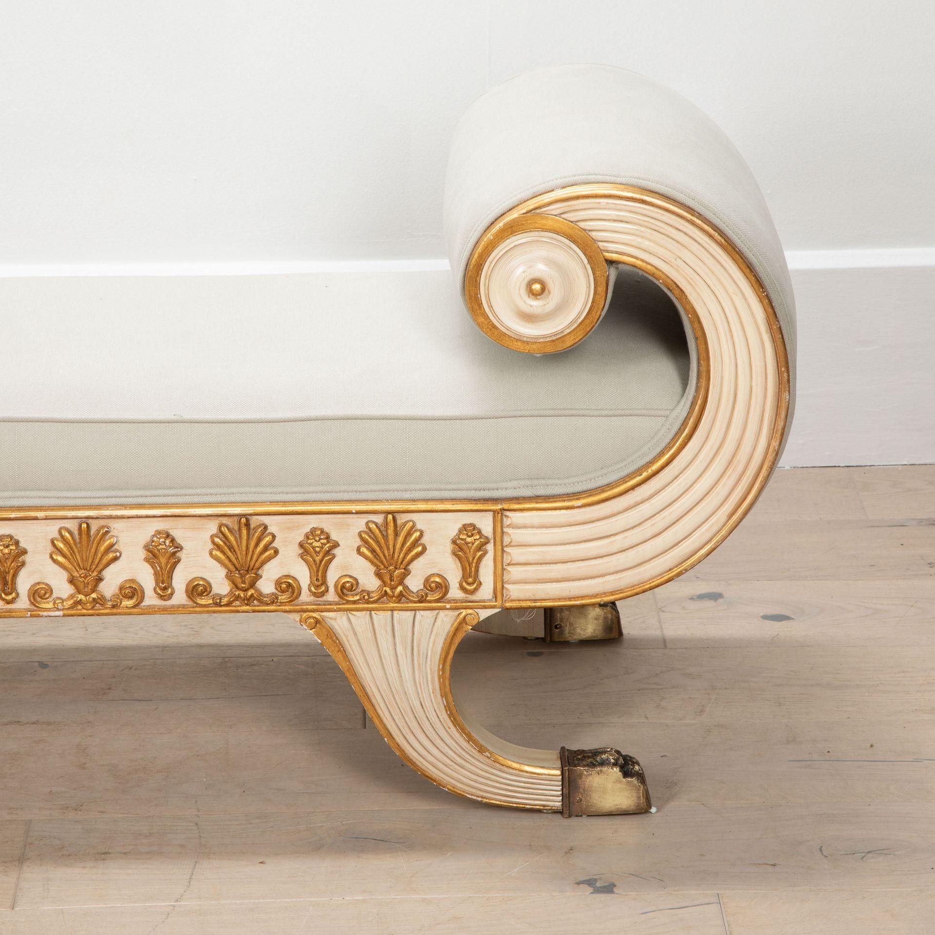 20th Century Empire Style Painted and Gilded Stool For Sale 3