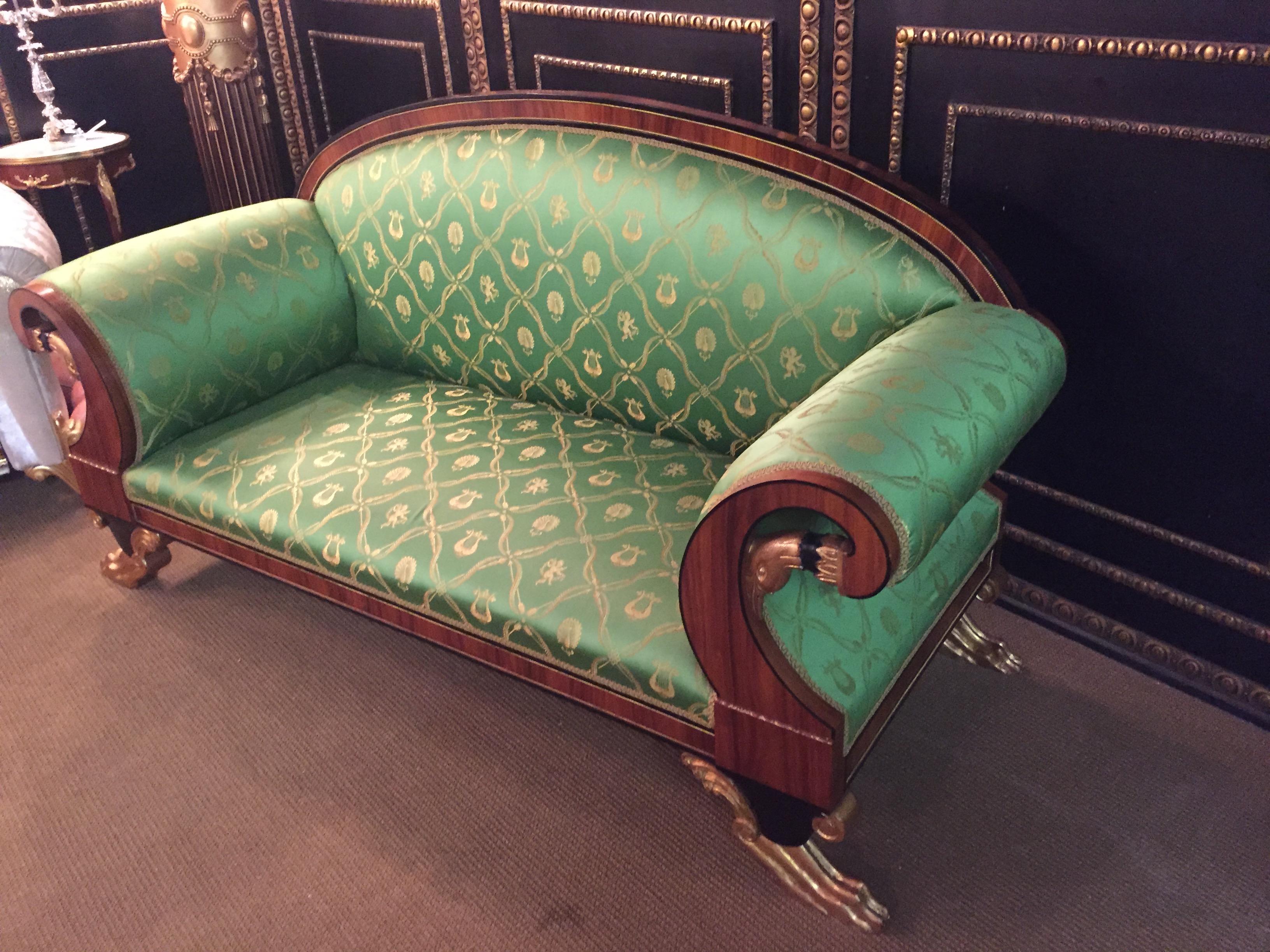 20ième siècle 20e siècle Antique Swan Sofa de style Empire Placage d'acajou en vente