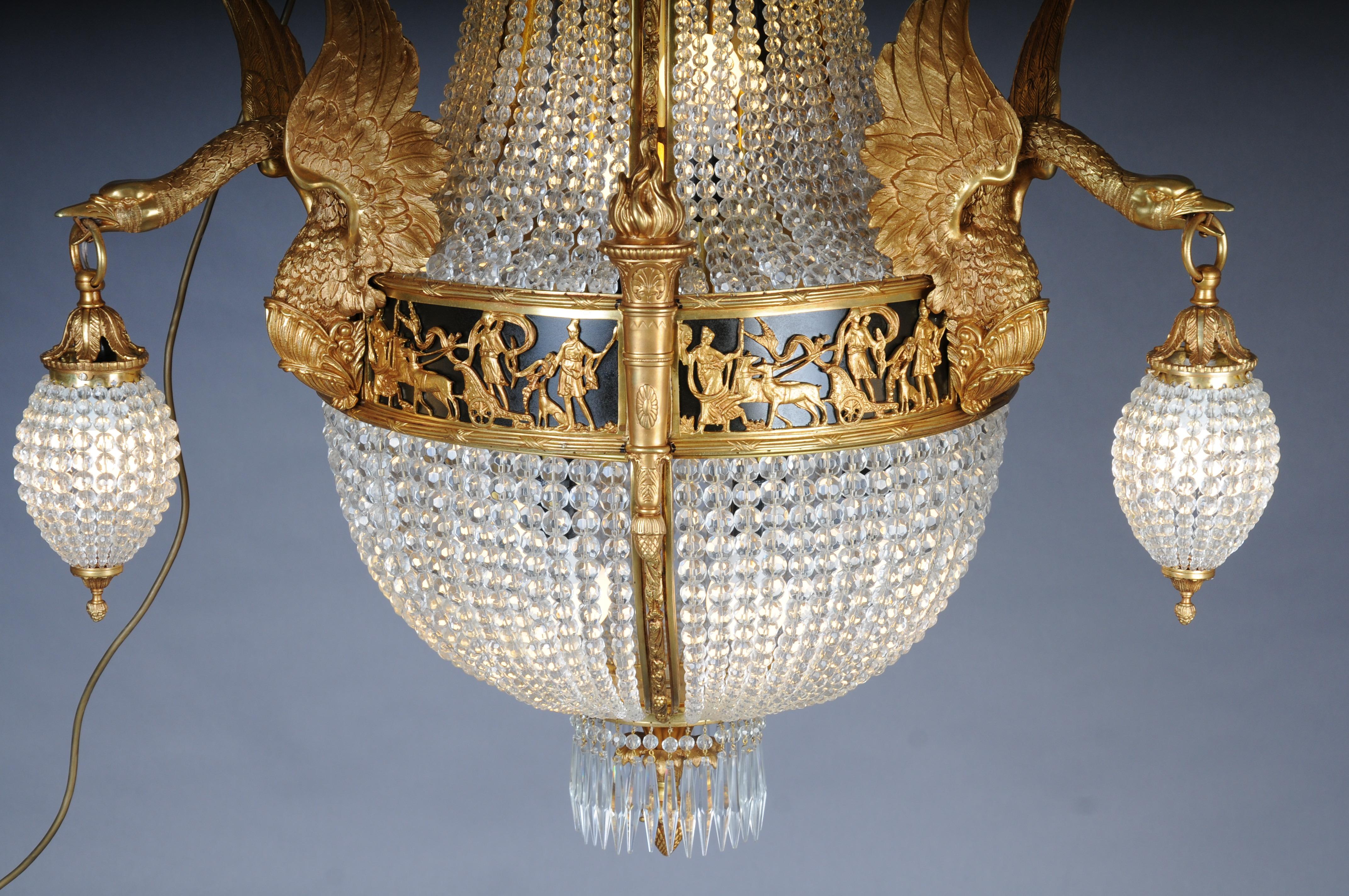 Cisne-velador Imperio del siglo XX, bronce dorado al fuego con cristales de prisma de bola en venta 9