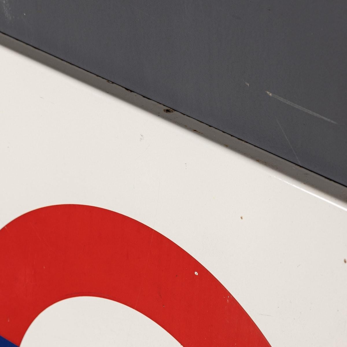 Siglo XX Señal esmaltada de la estación de Notting Hill Gate del metro de Londres c.1970 en Bueno estado para la venta en Royal Tunbridge Wells, Kent