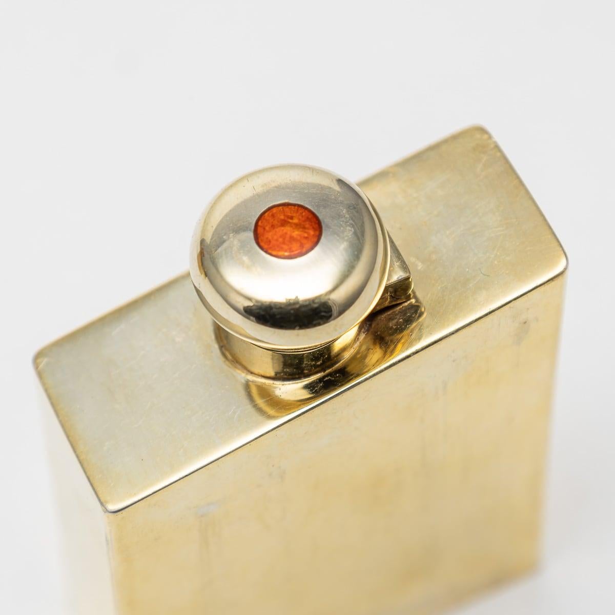 Caja inglesa del siglo XX para frascos de perfume de plata chapada en oro de 22 quilates, William Hornby en venta 9