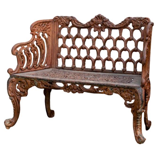 Banc de jardin anglais ancien du 20ème siècle attribué à la fonderie Carron